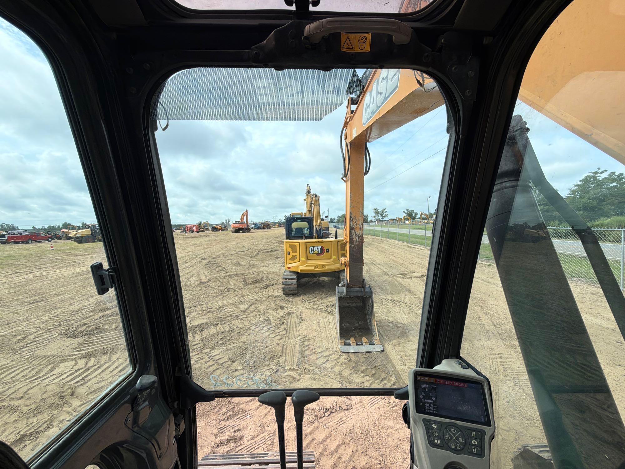 2017 Case CX210