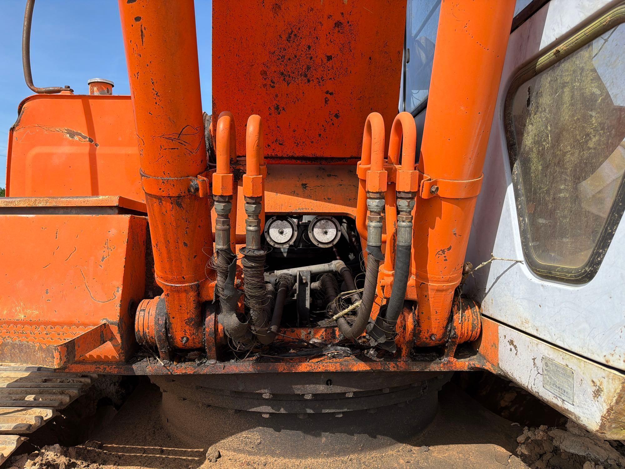 Hitachi EX200LC-2