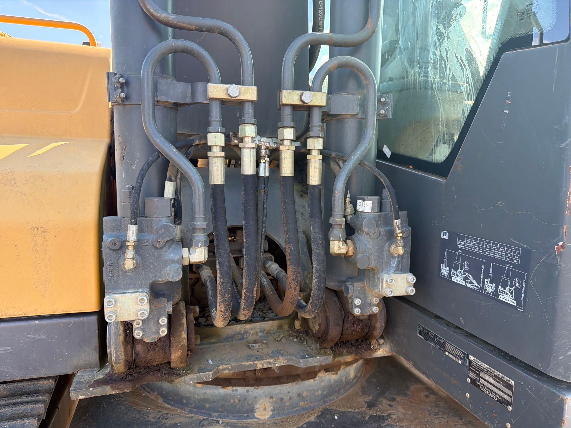 2015 Volvo EC160