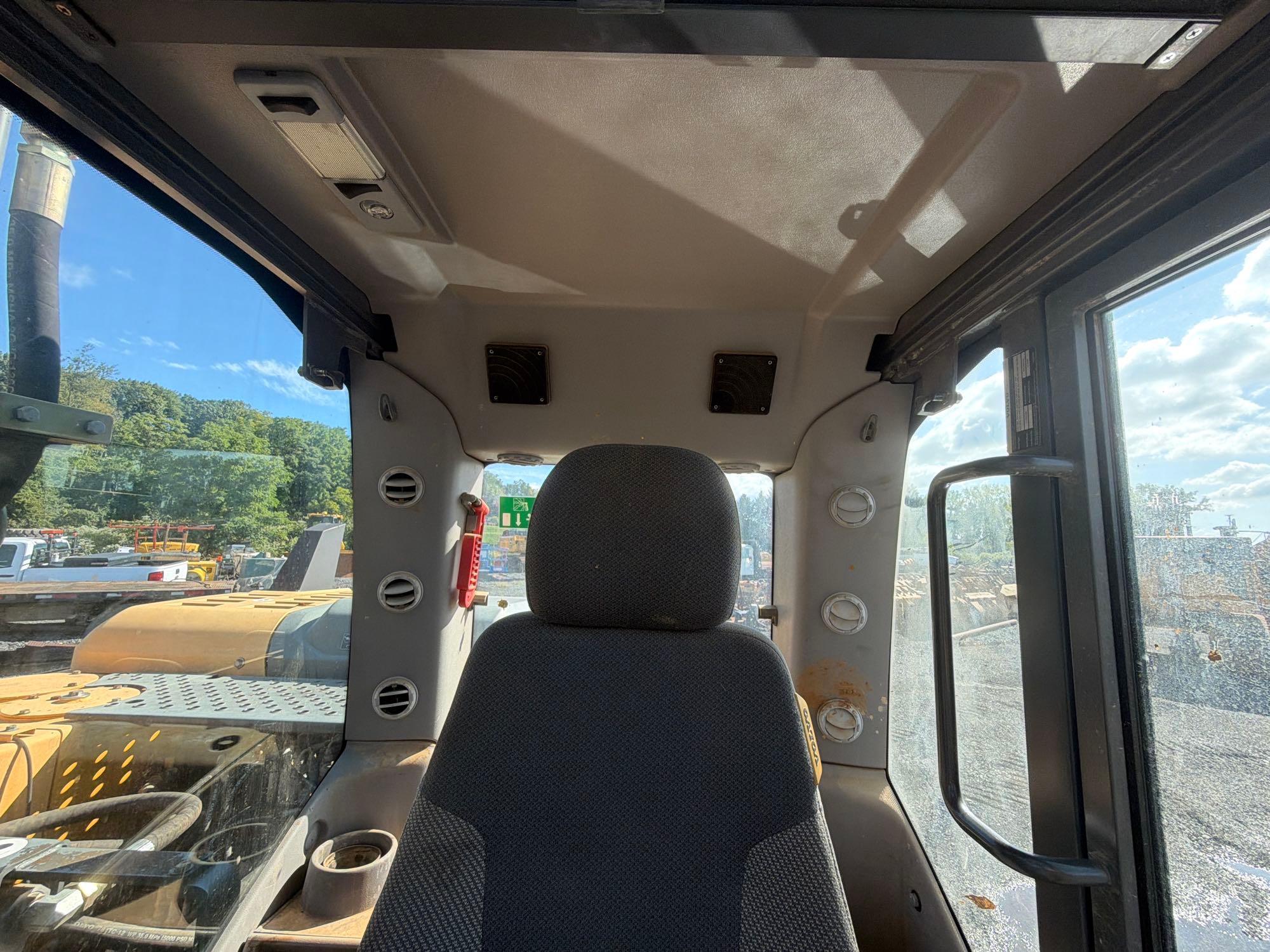 2015 Volvo EC160