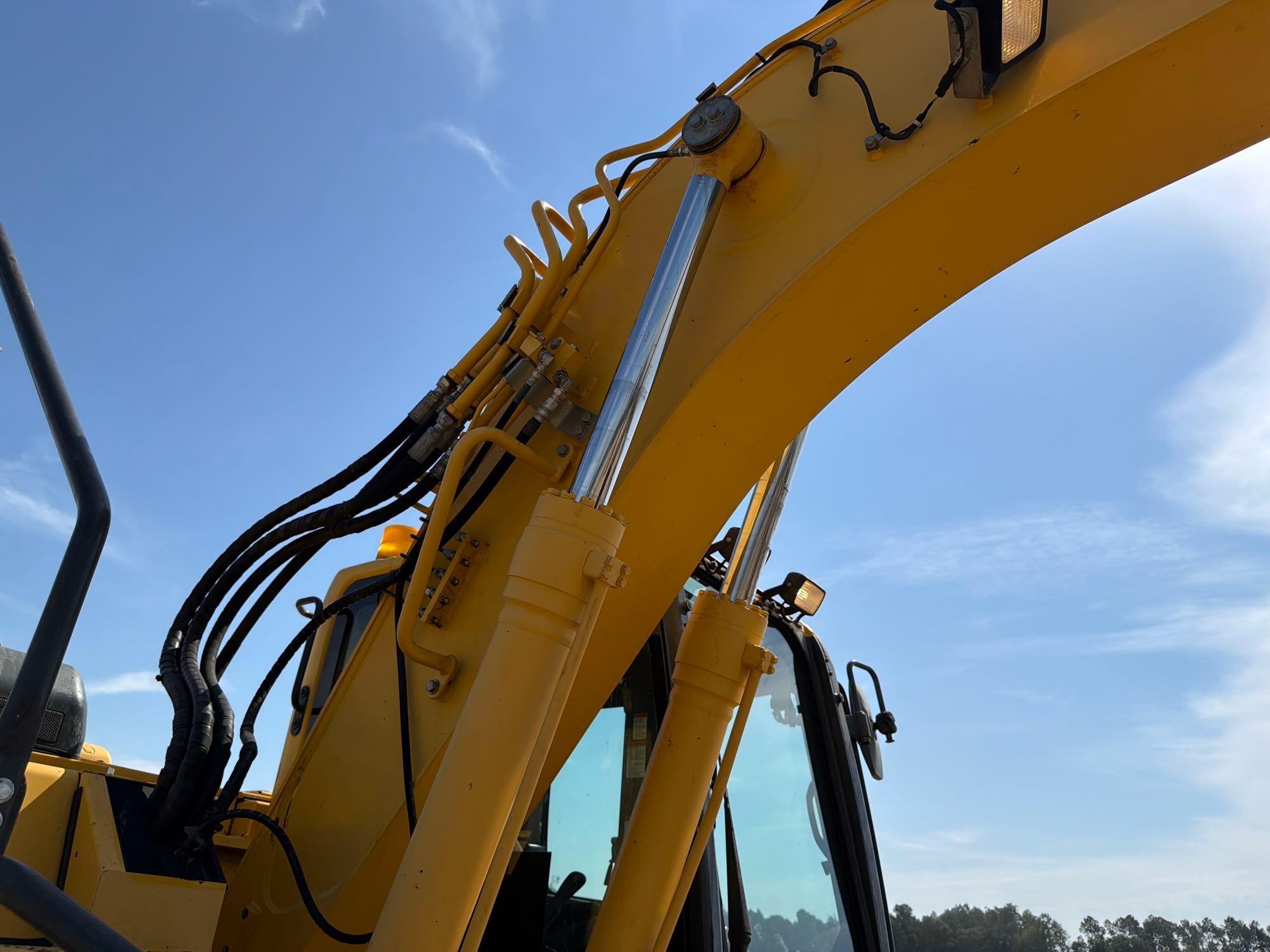 2017 Komatsu PC138USLC
