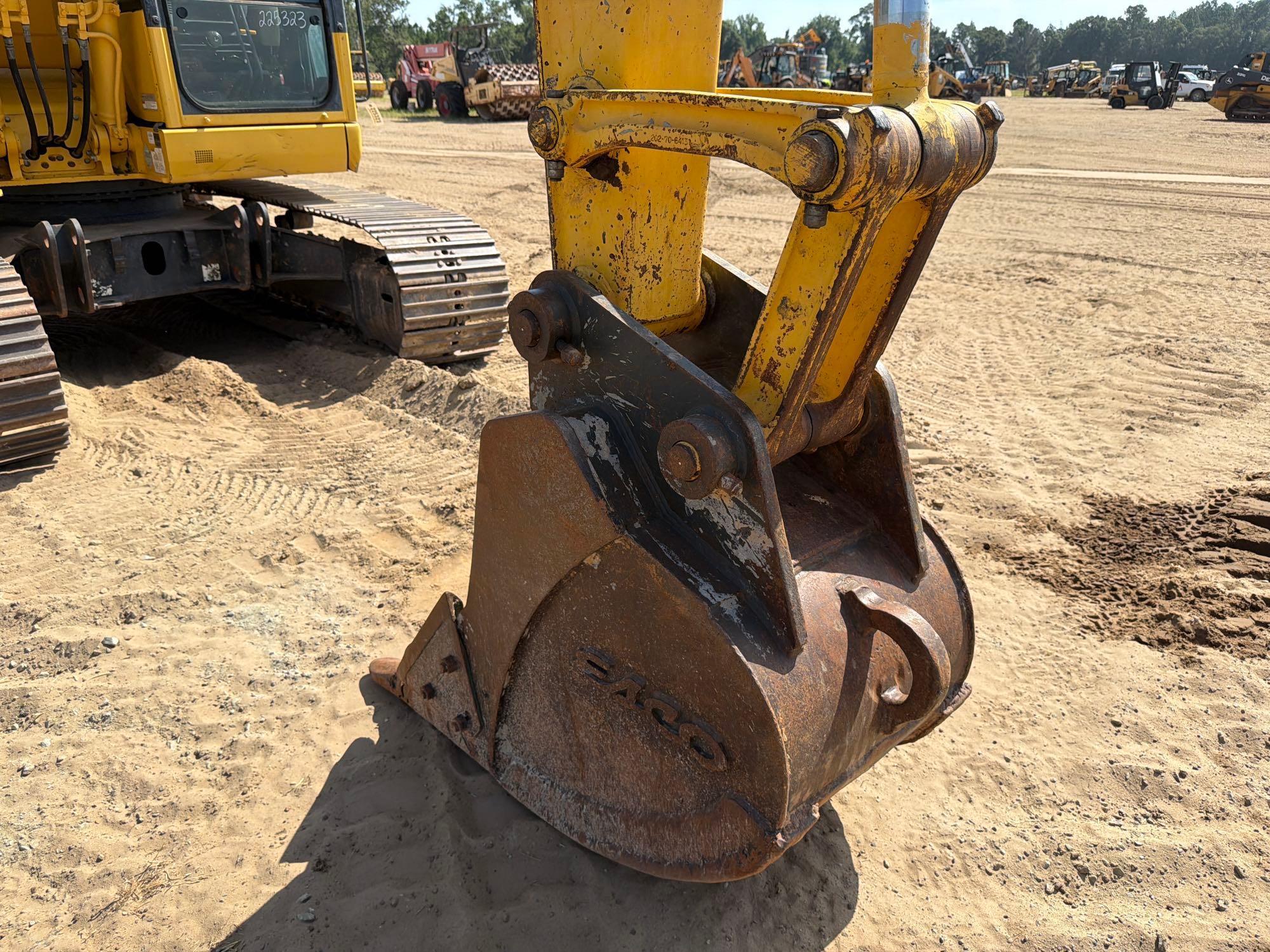 2017 Komatsu PC138USLC