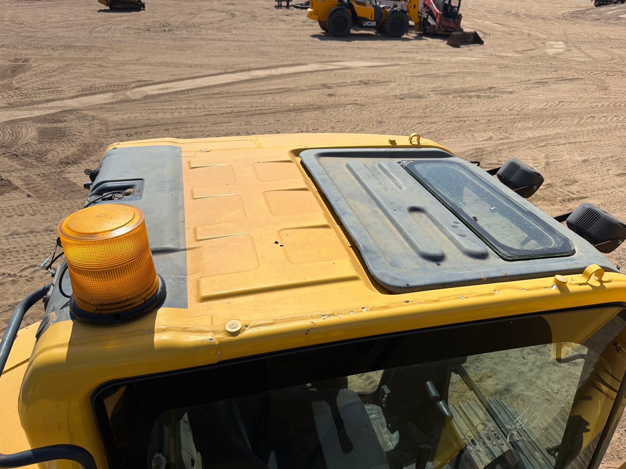 2017 Komatsu PC138USLC