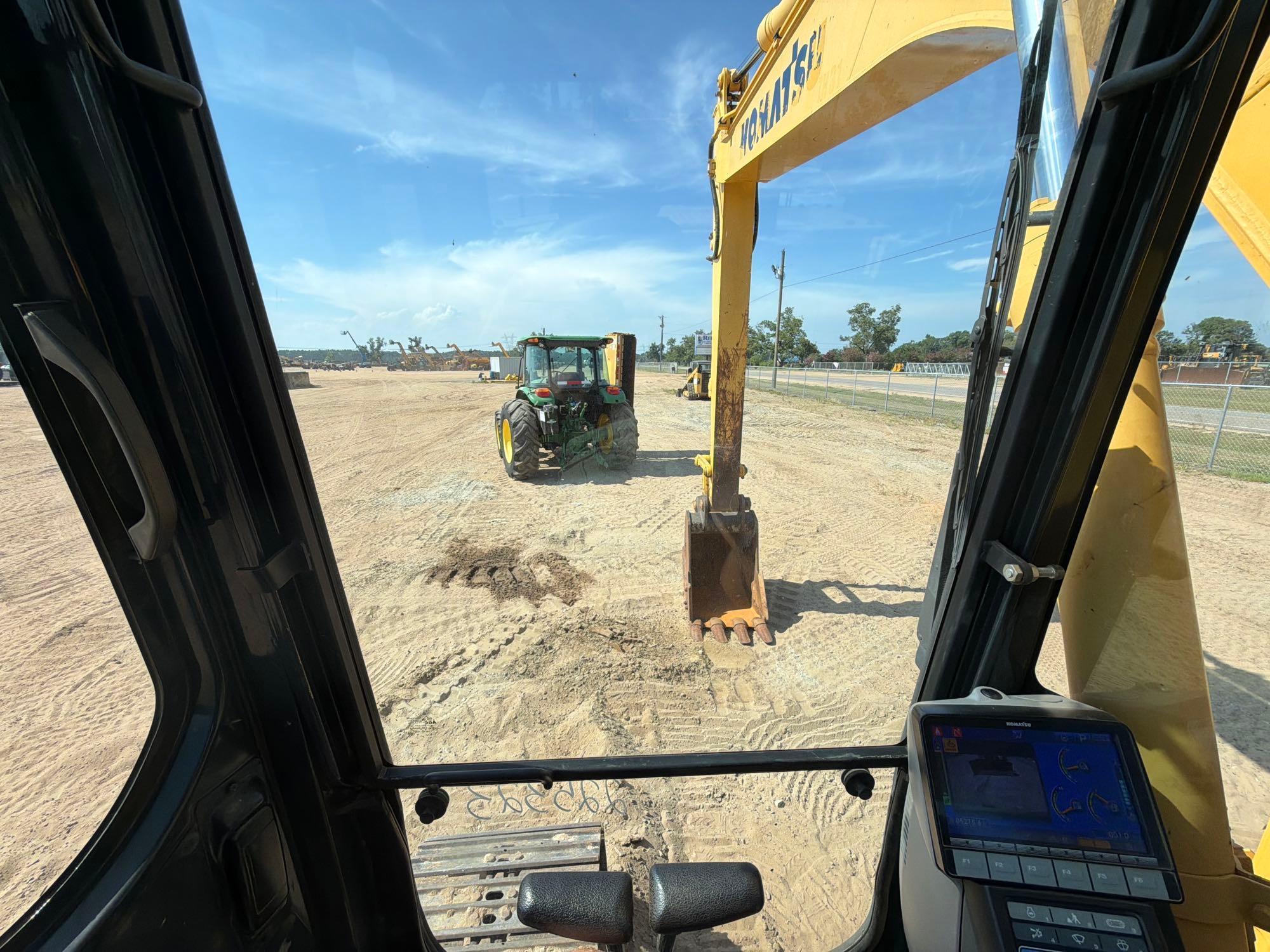 2017 Komatsu PC138USLC