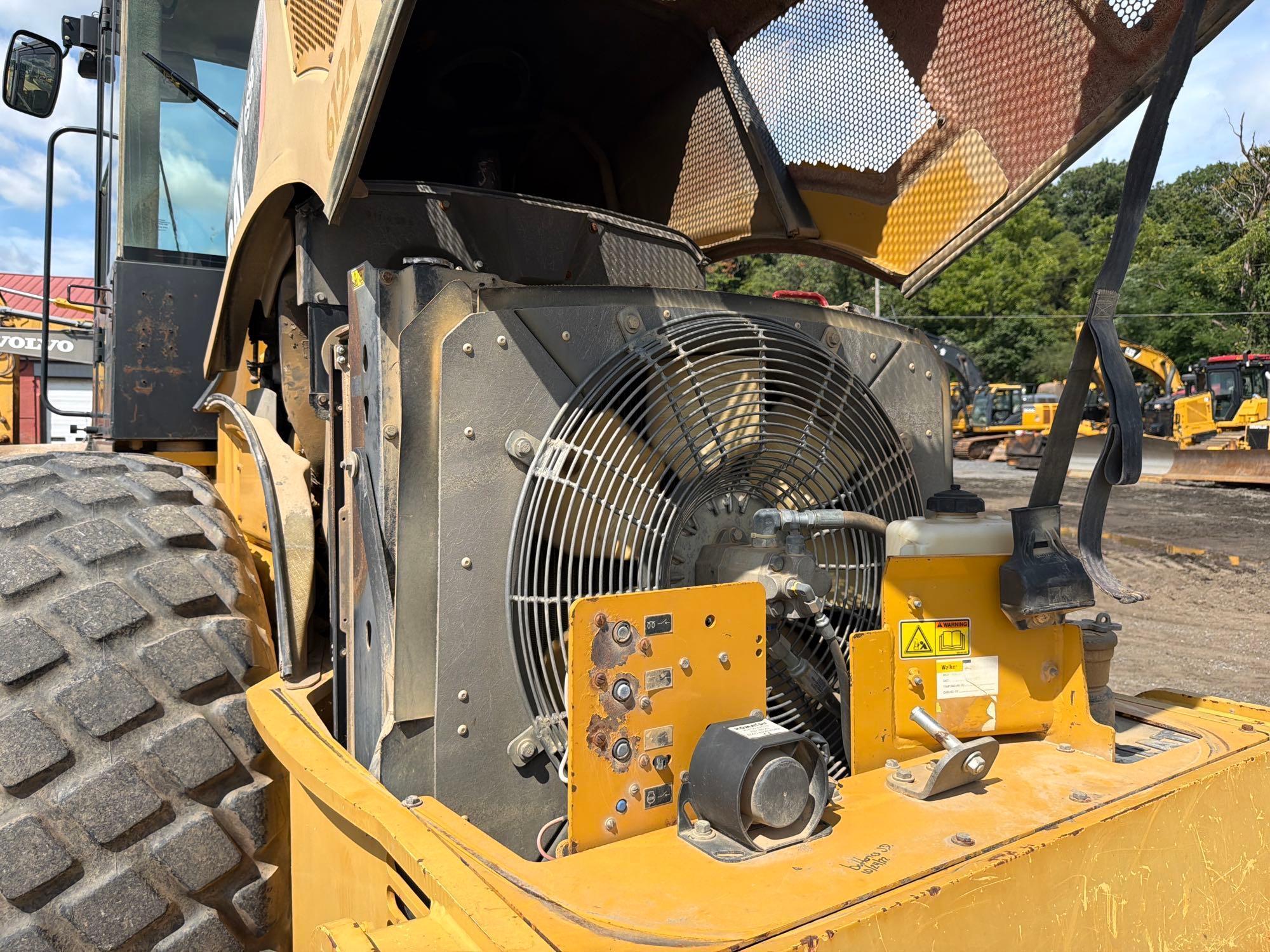 Caterpillar CS56
