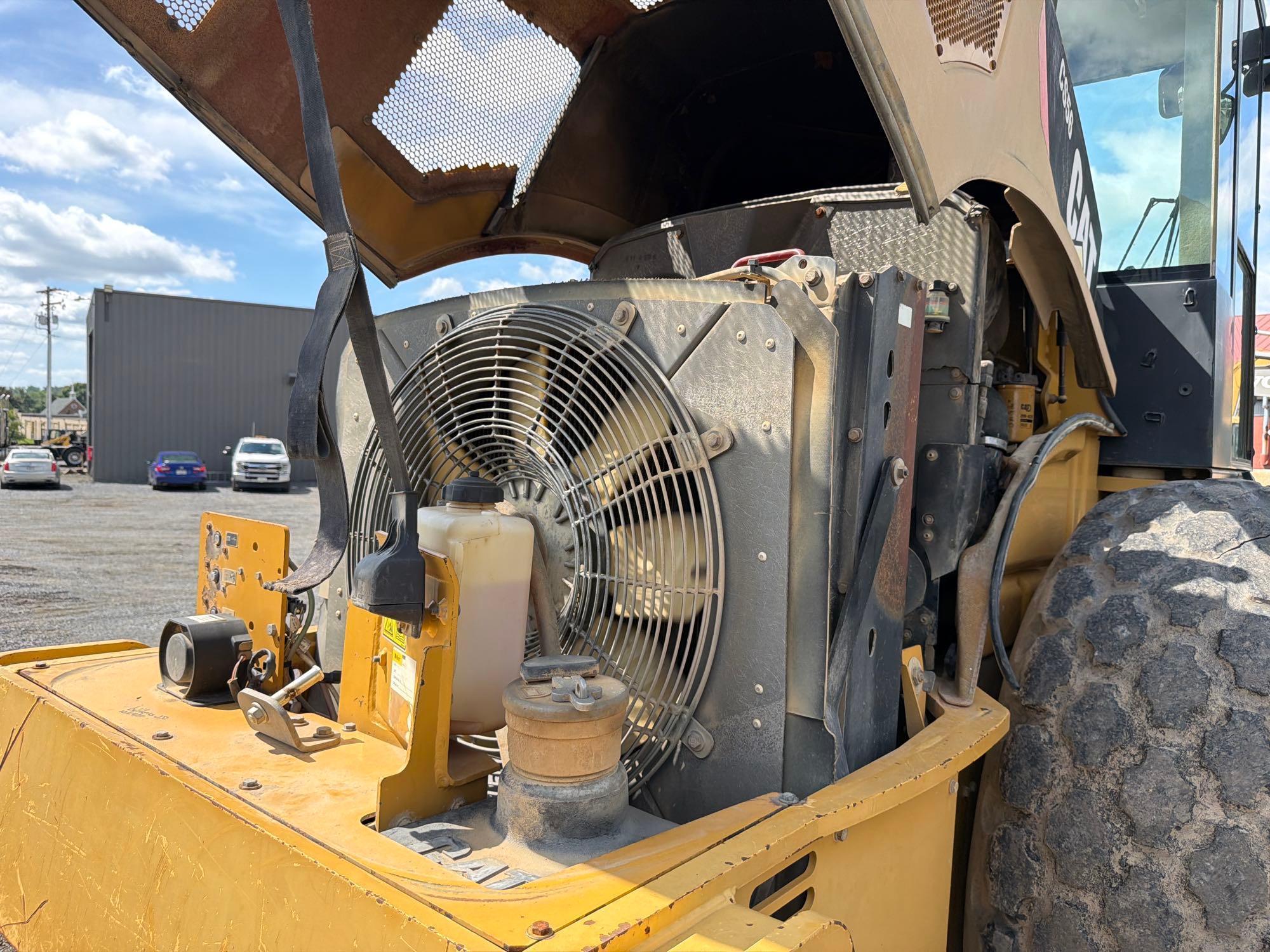 Caterpillar CS56