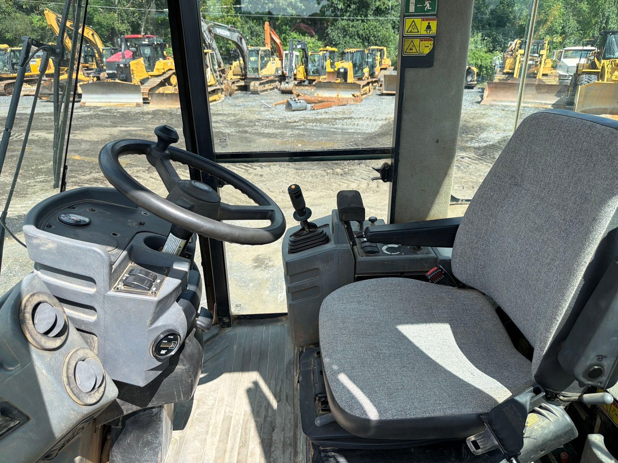 Caterpillar CS56