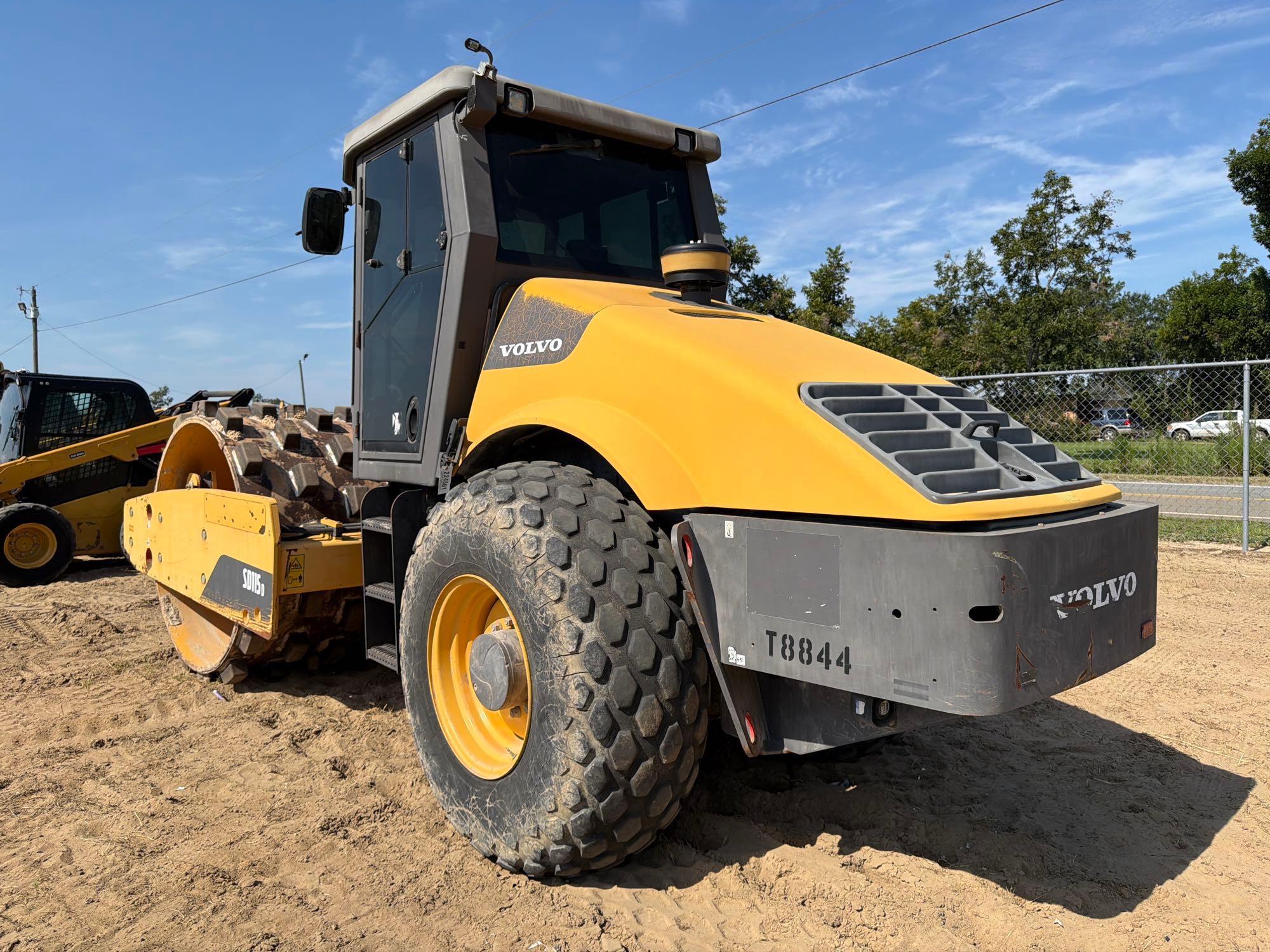 2013 Volvo SD115D