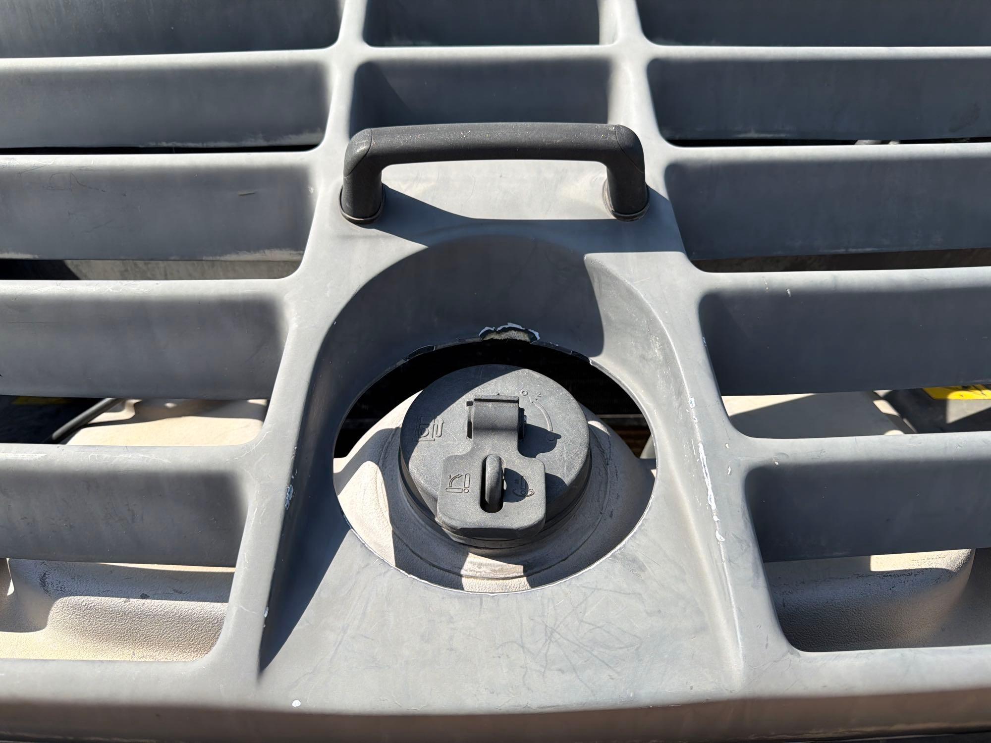 2013 Volvo SD115D
