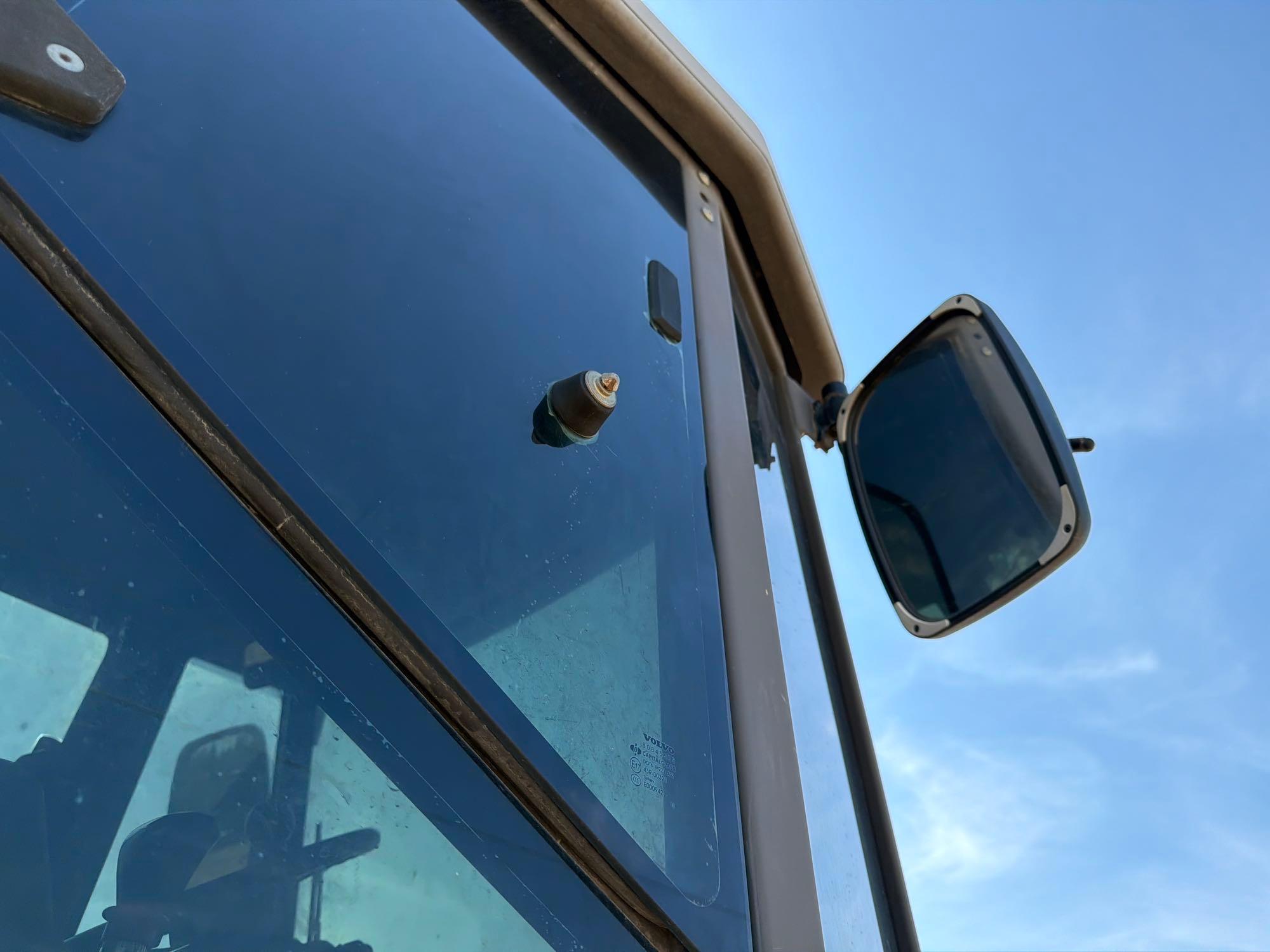 2013 Volvo SD115D