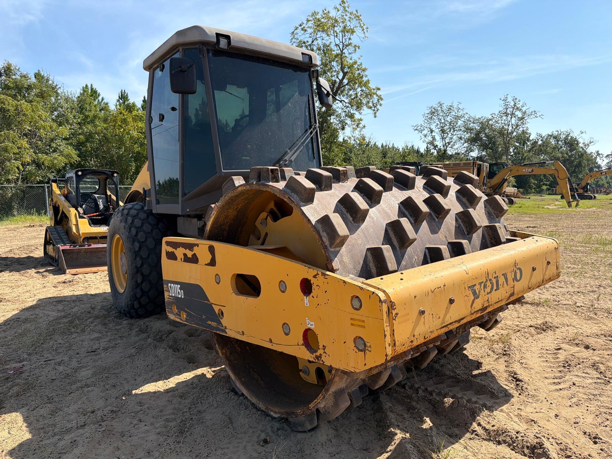 2013 Volvo SD115D