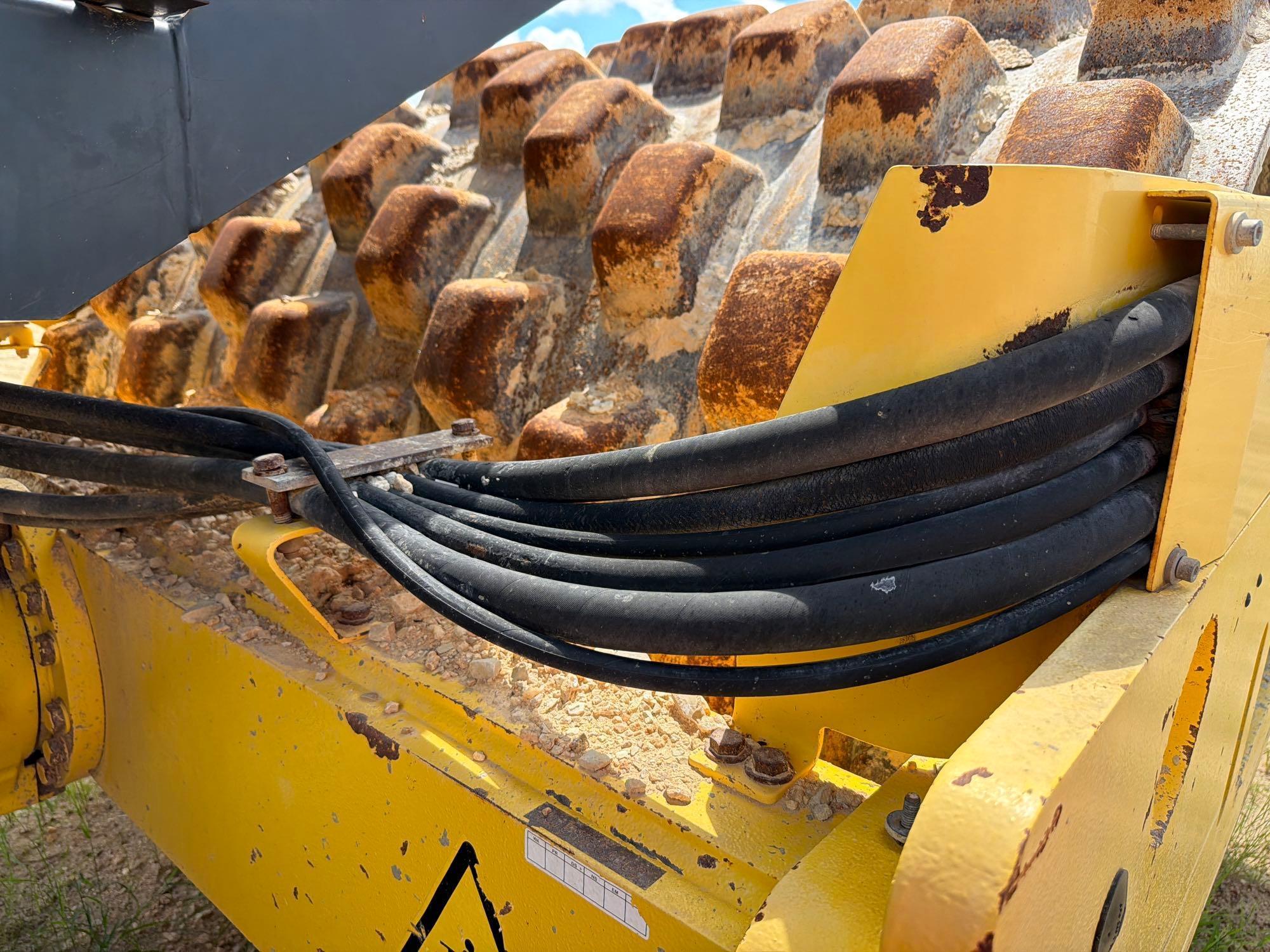 2014 Bomag BW211PD