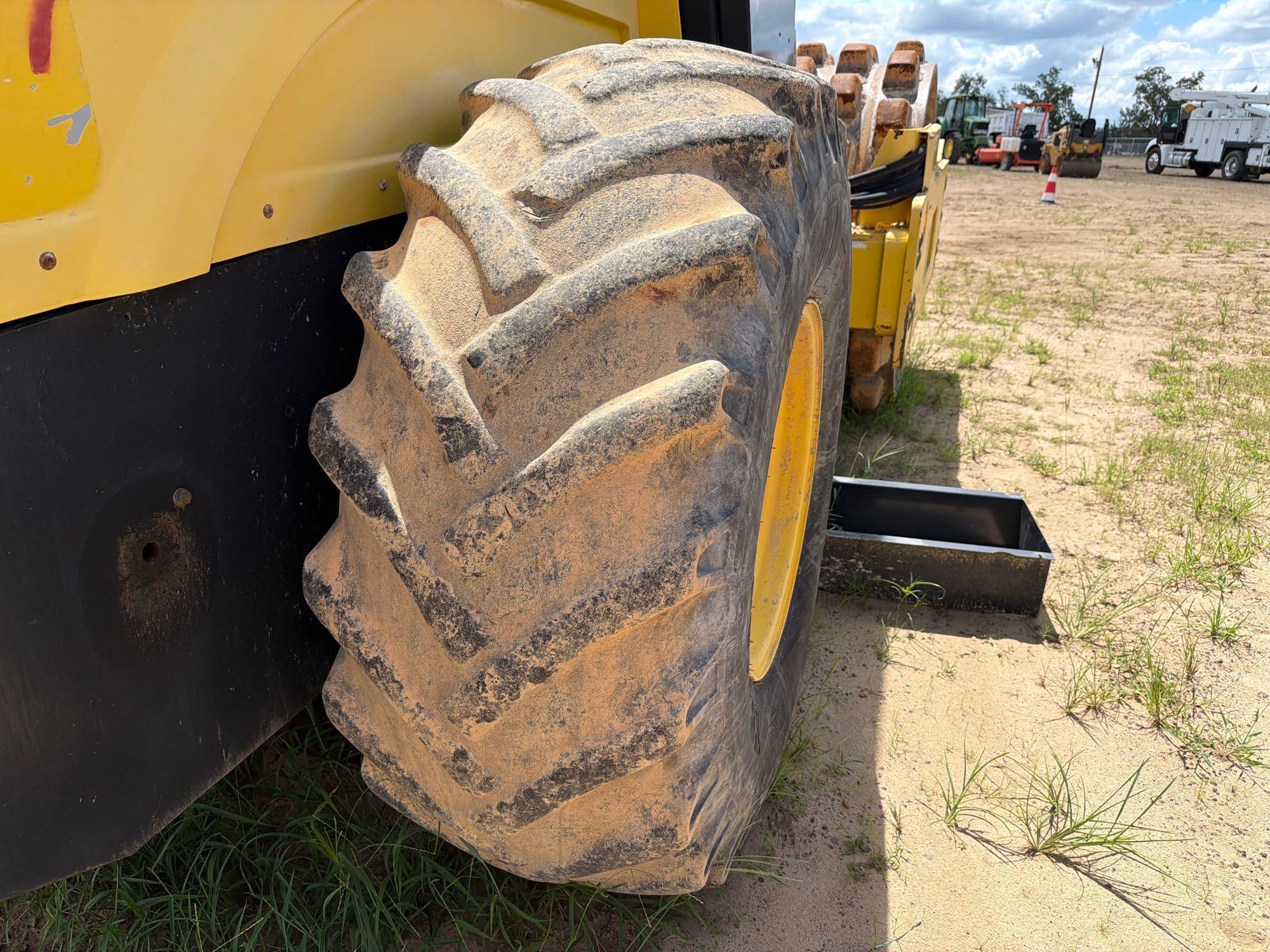 2014 Bomag BW211PD