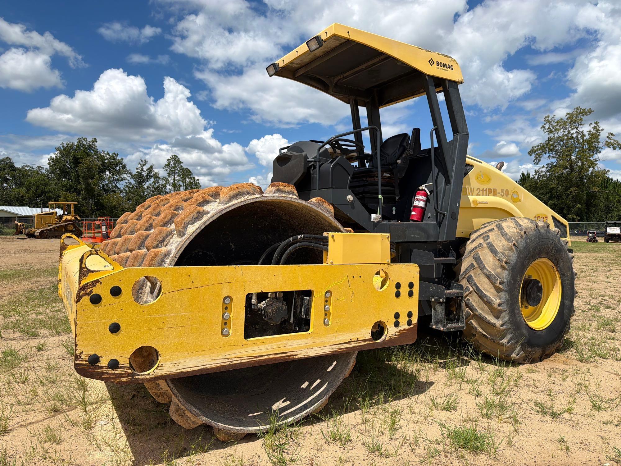 2014 Bomag BW211PD