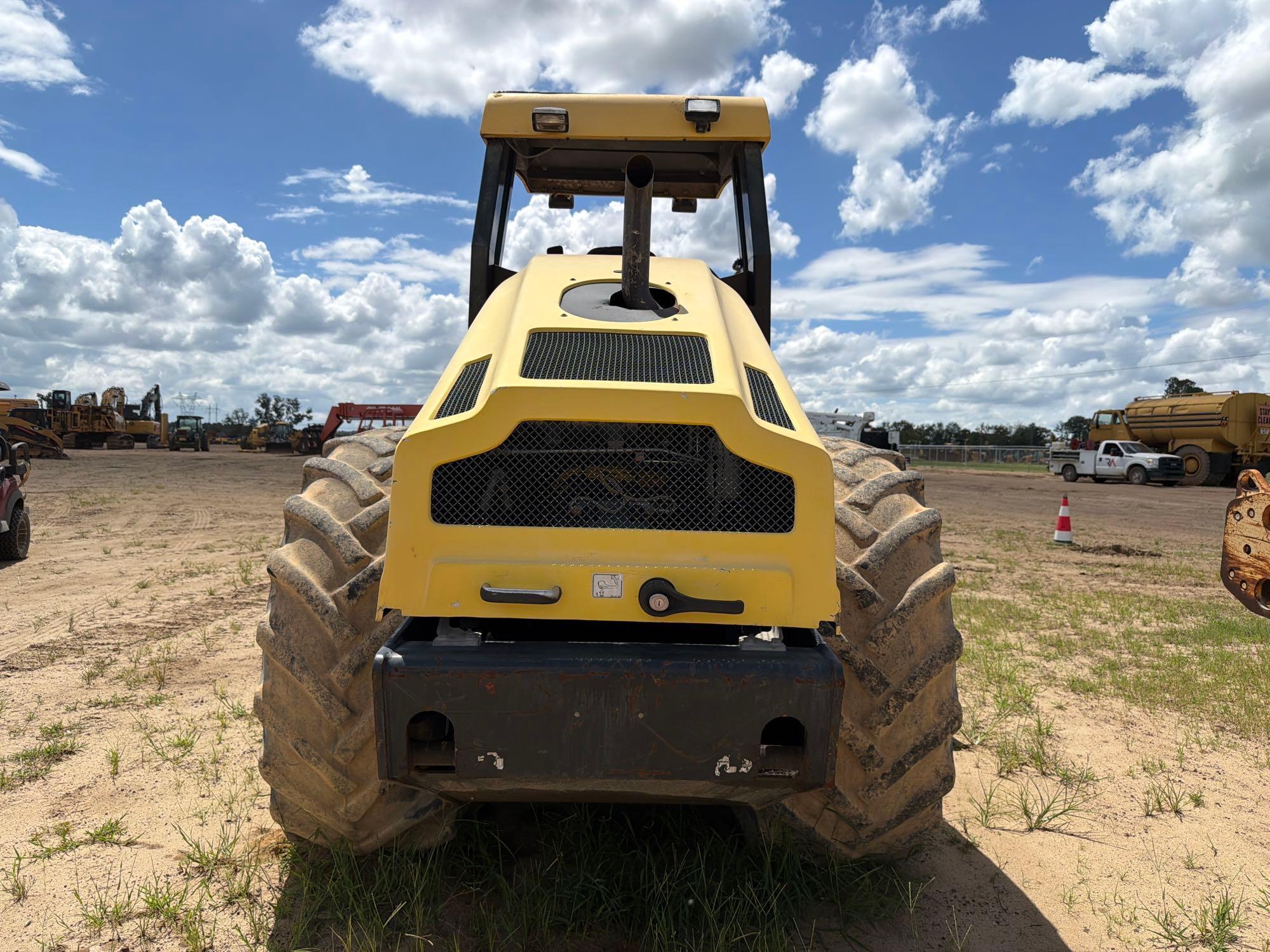 2014 Bomag BW211PD