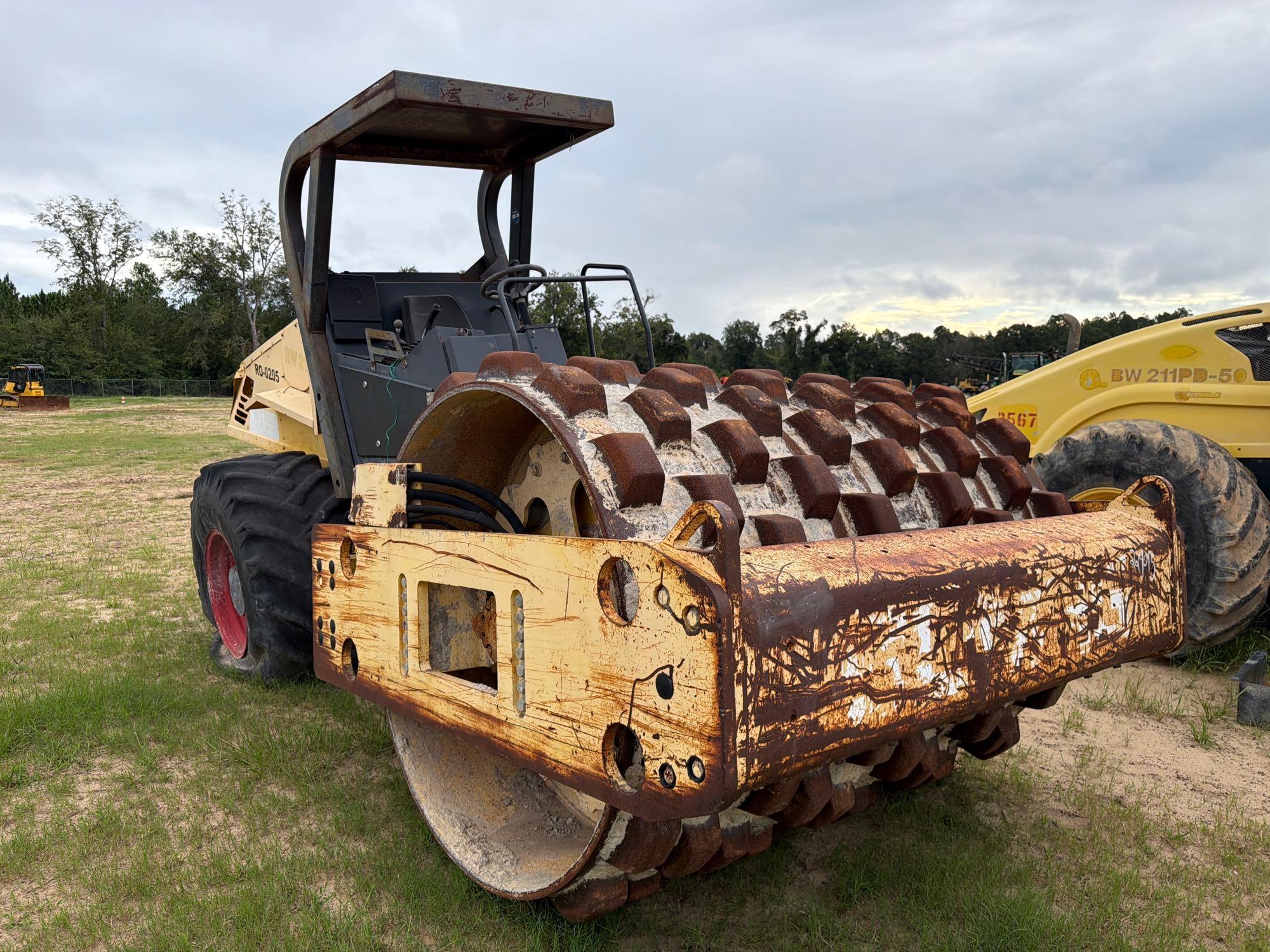 Bomag 211