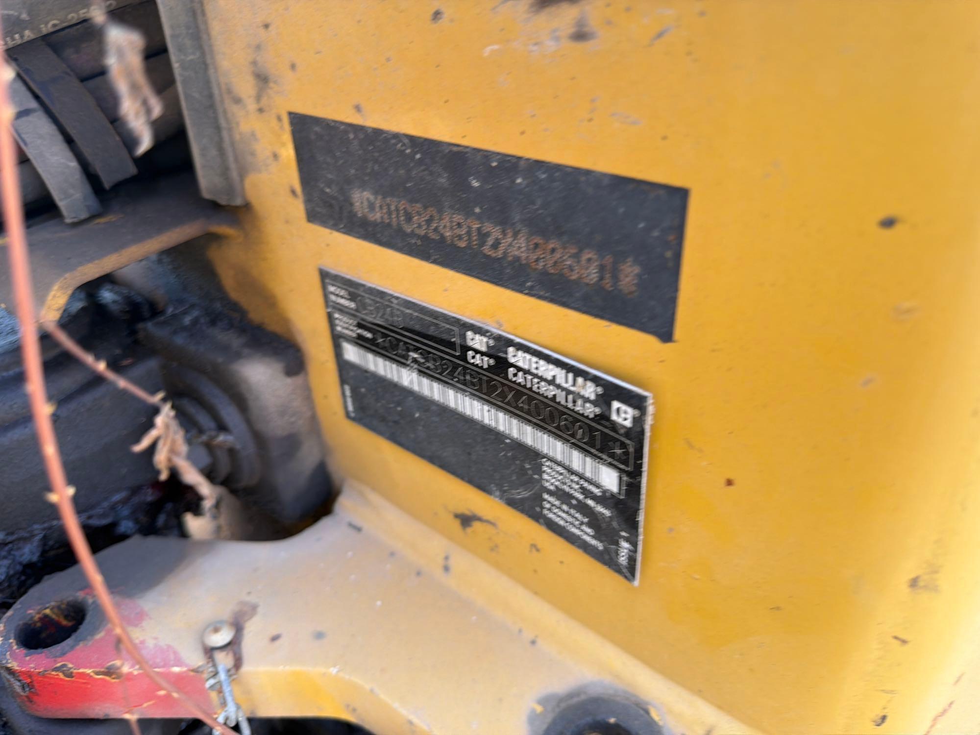 2016 Caterpillar CB24B