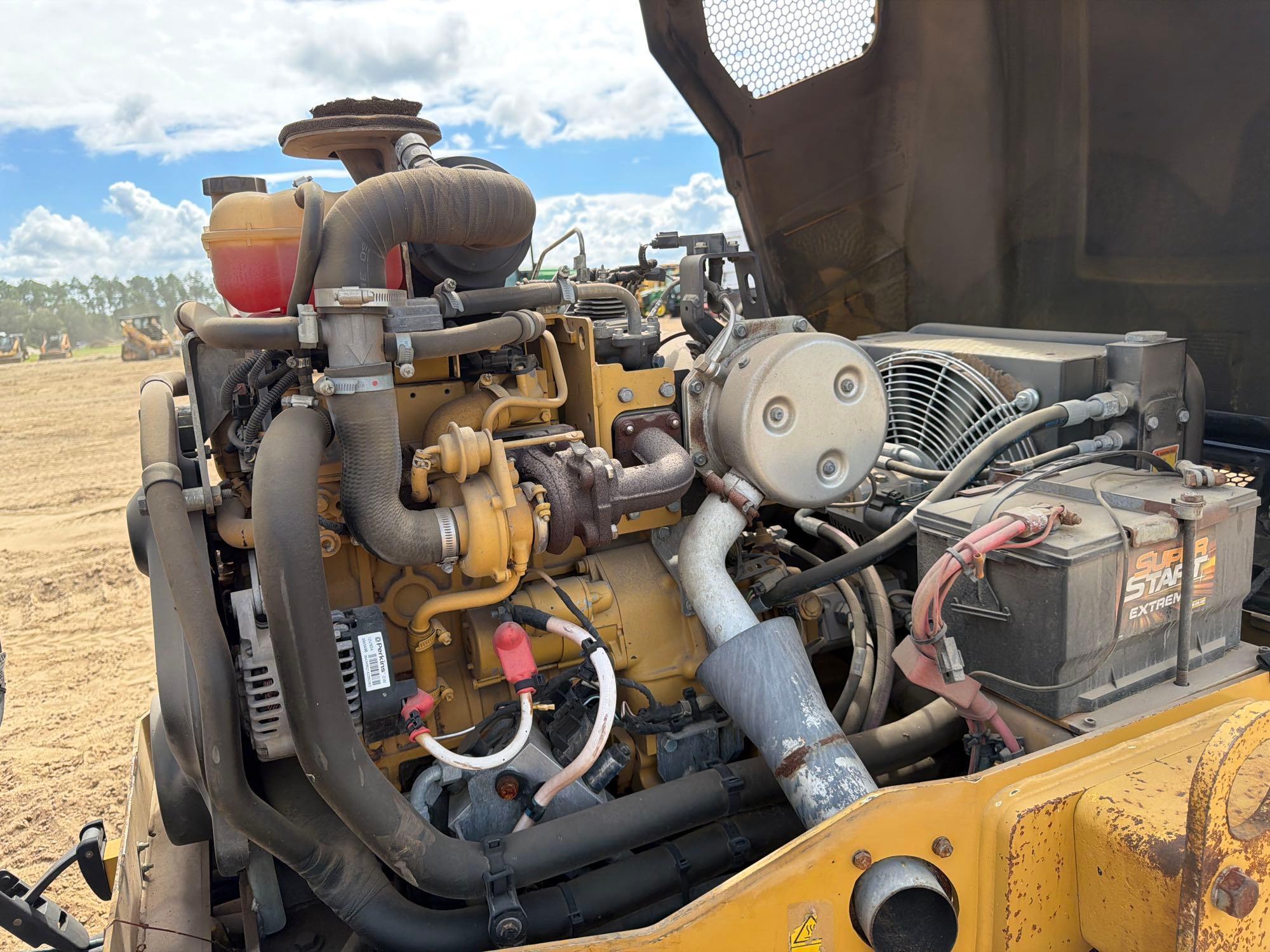 2016 Caterpillar CB24B
