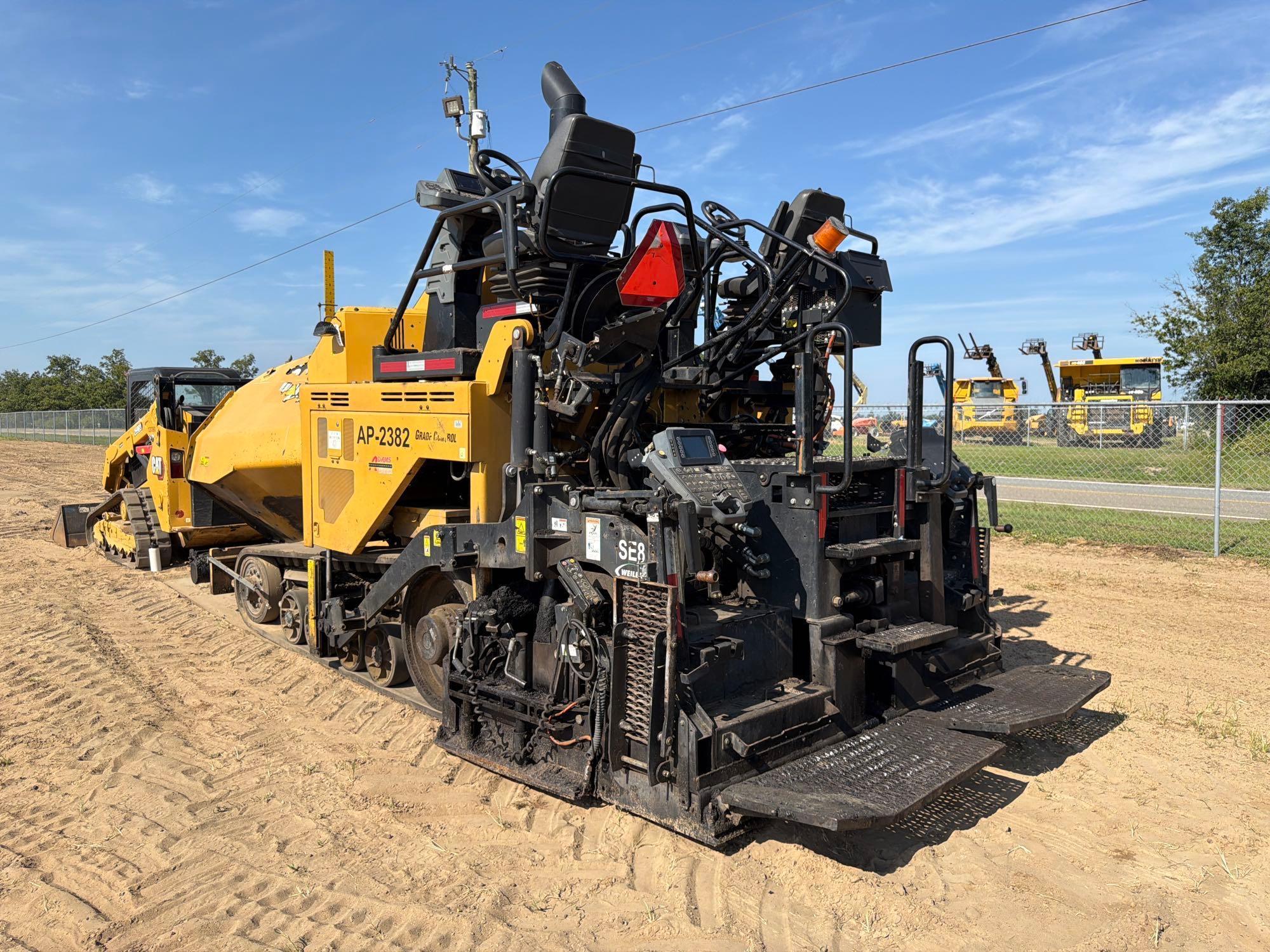 2020 Caterpillar 555