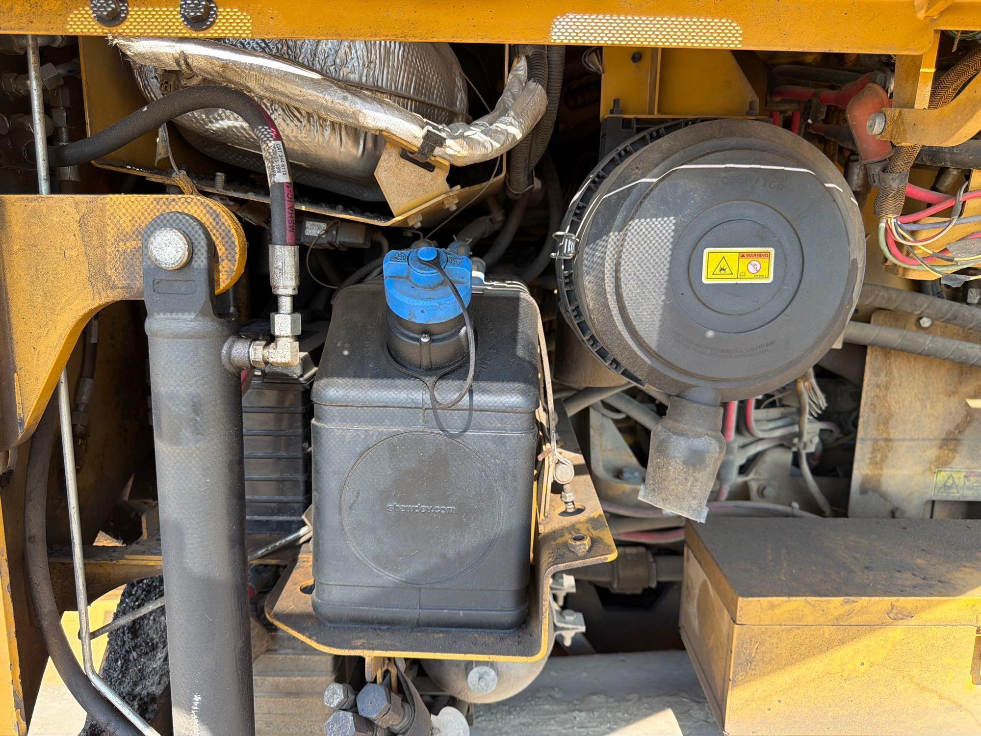 2020 Caterpillar 555