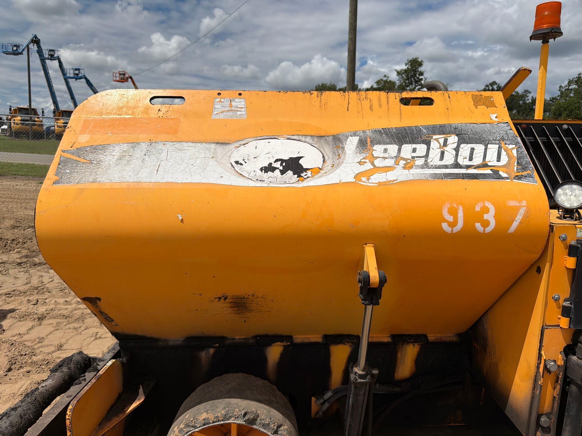 2018 Leeboy 6150