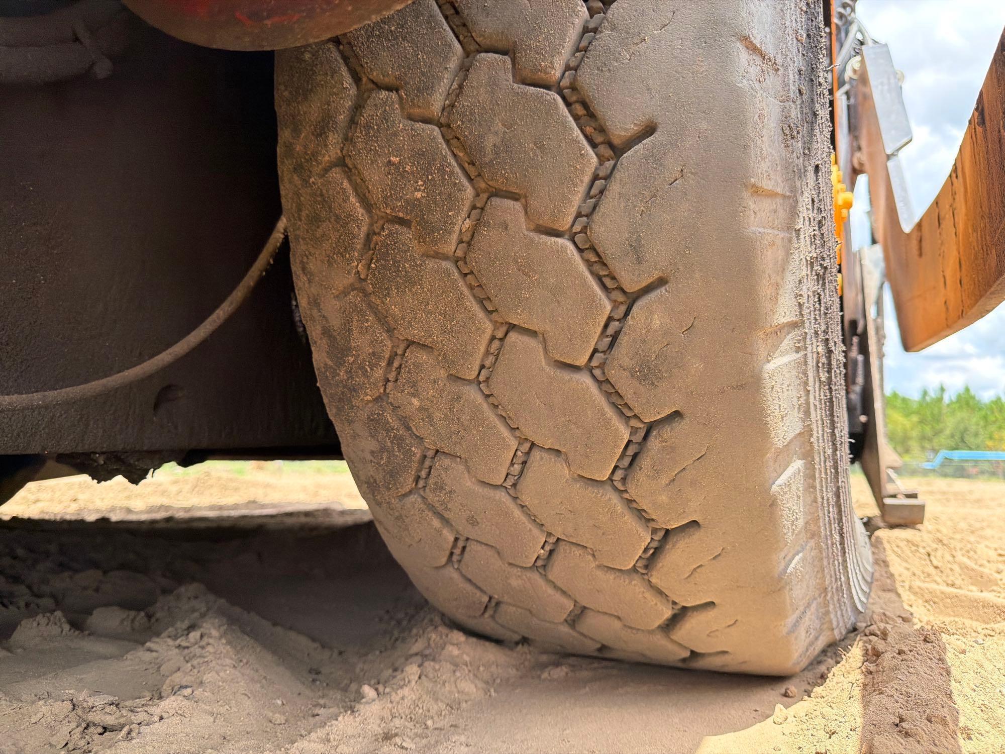 2018 Leeboy 6150
