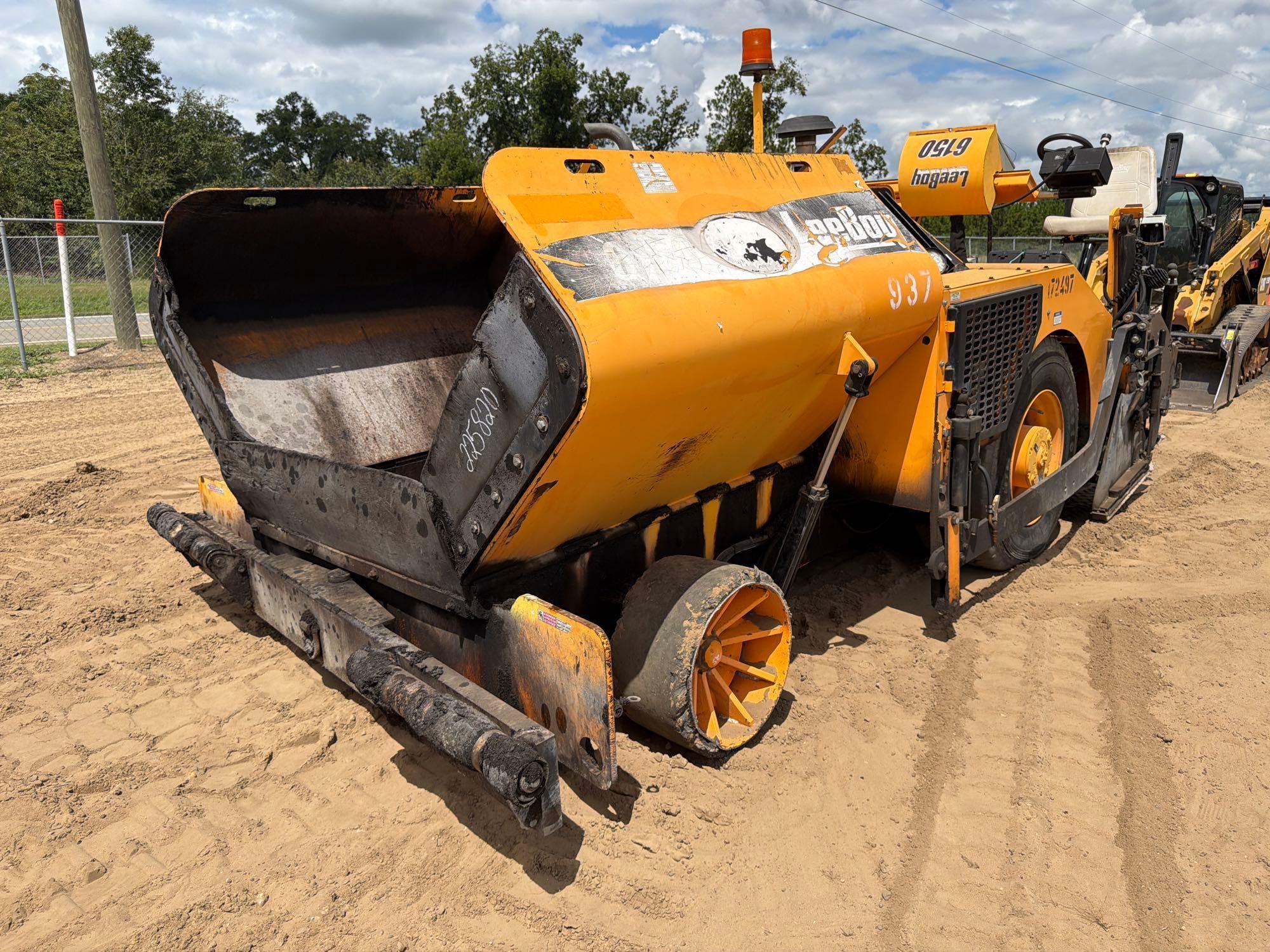 2018 Leeboy 6150