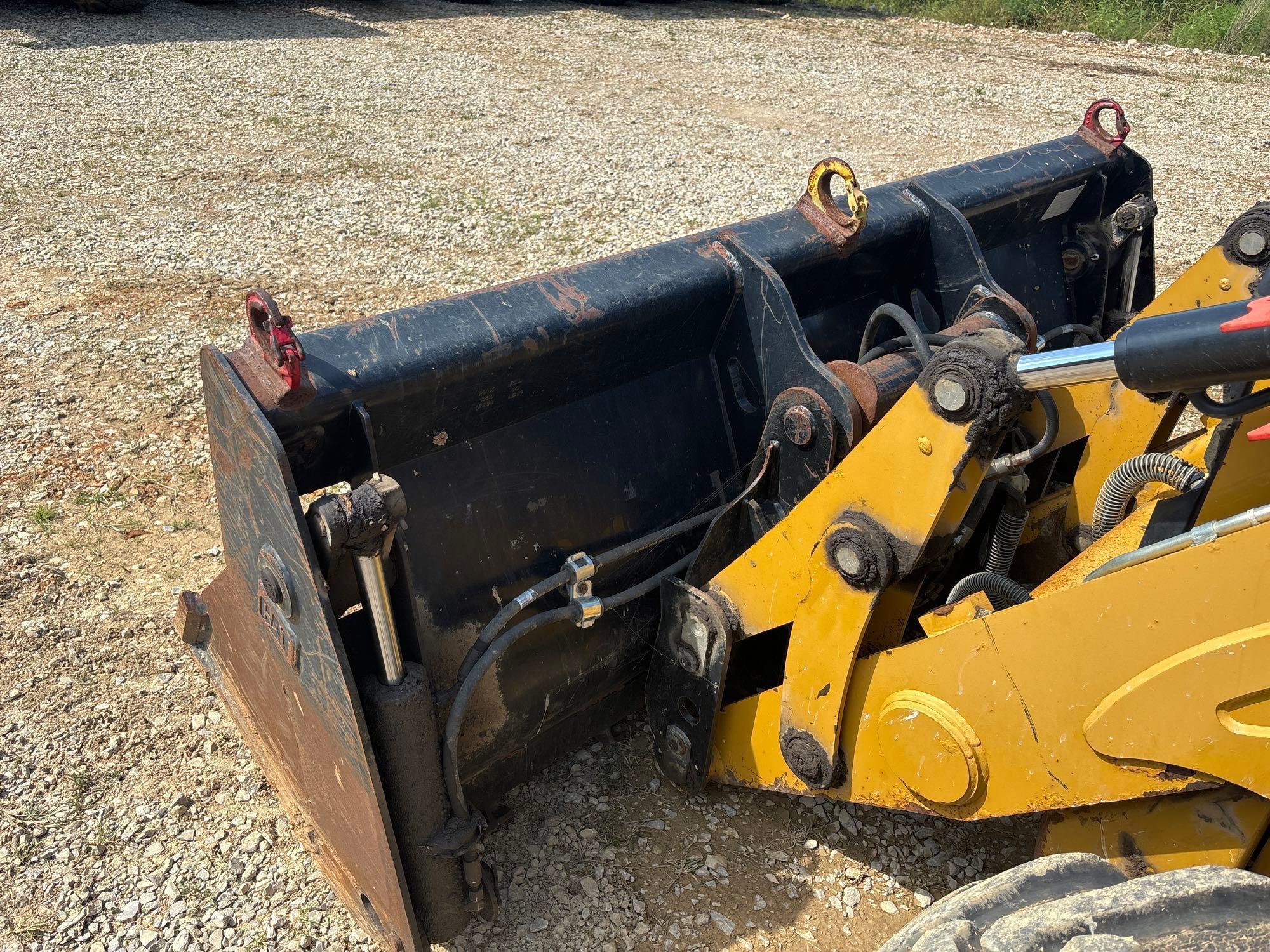 2015 Caterpillar 430F