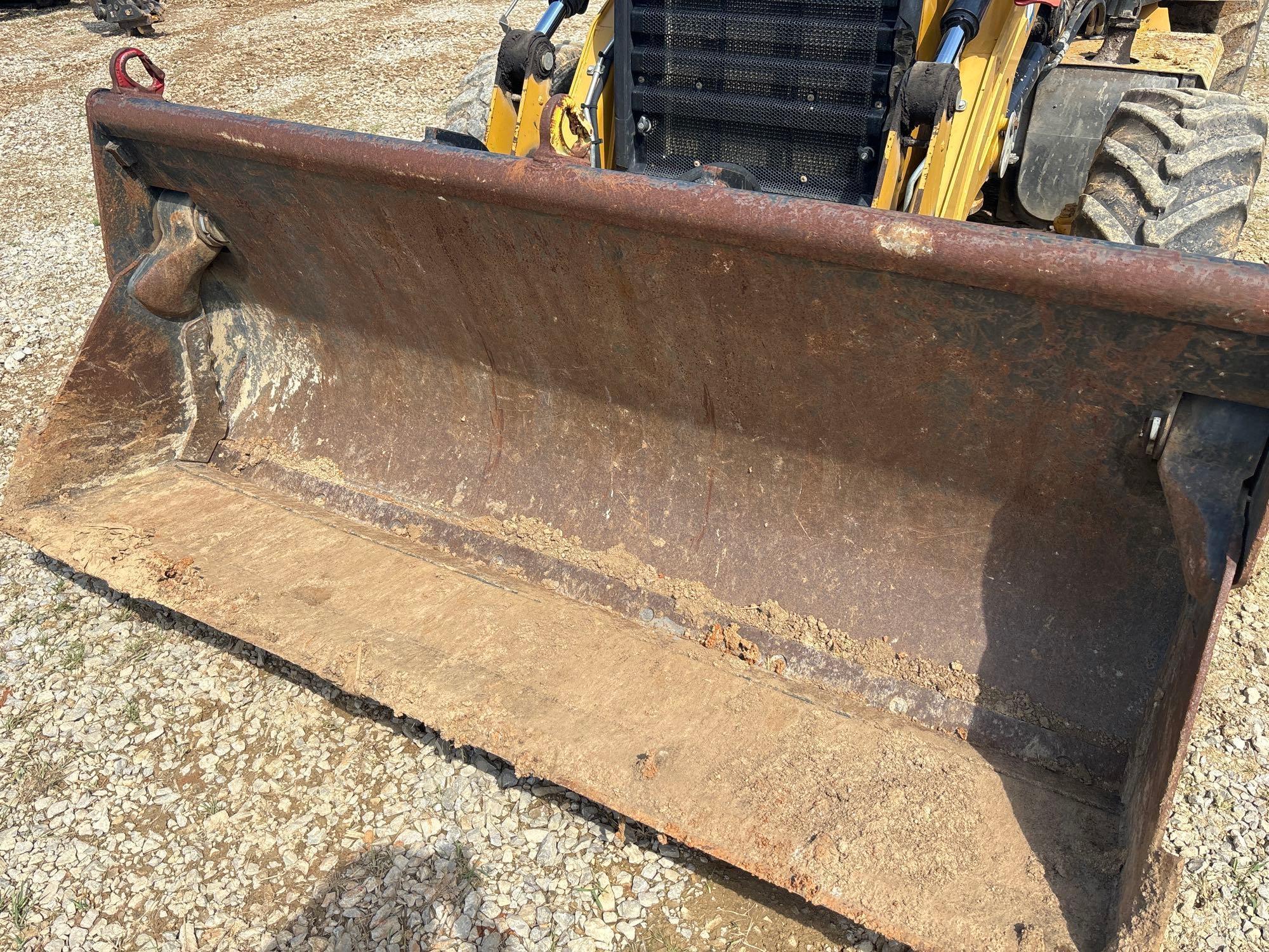 2015 Caterpillar 430F