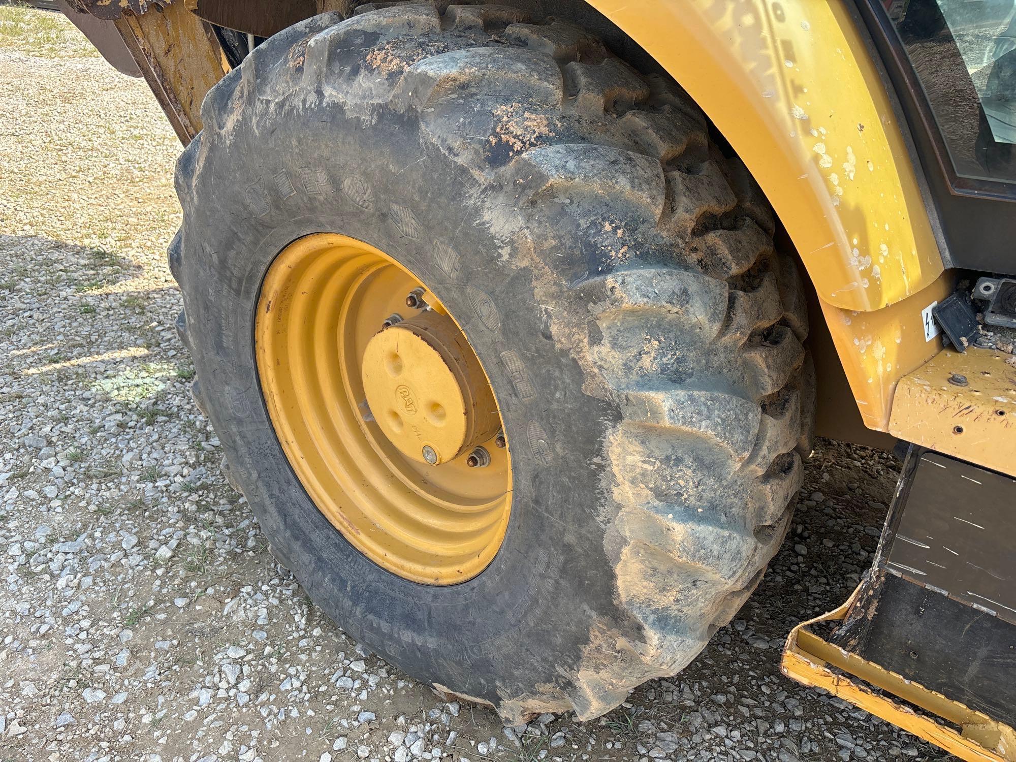 2015 Caterpillar 430F