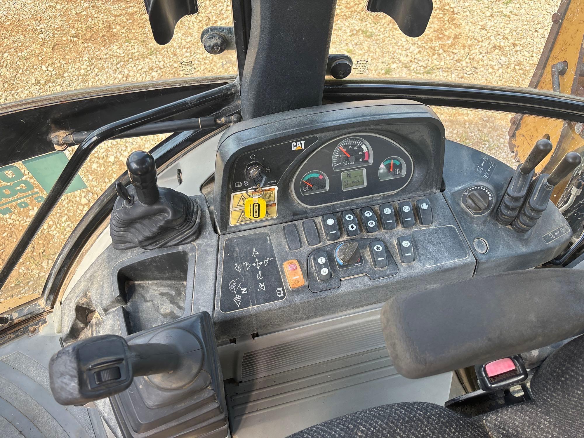 2015 Caterpillar 430F