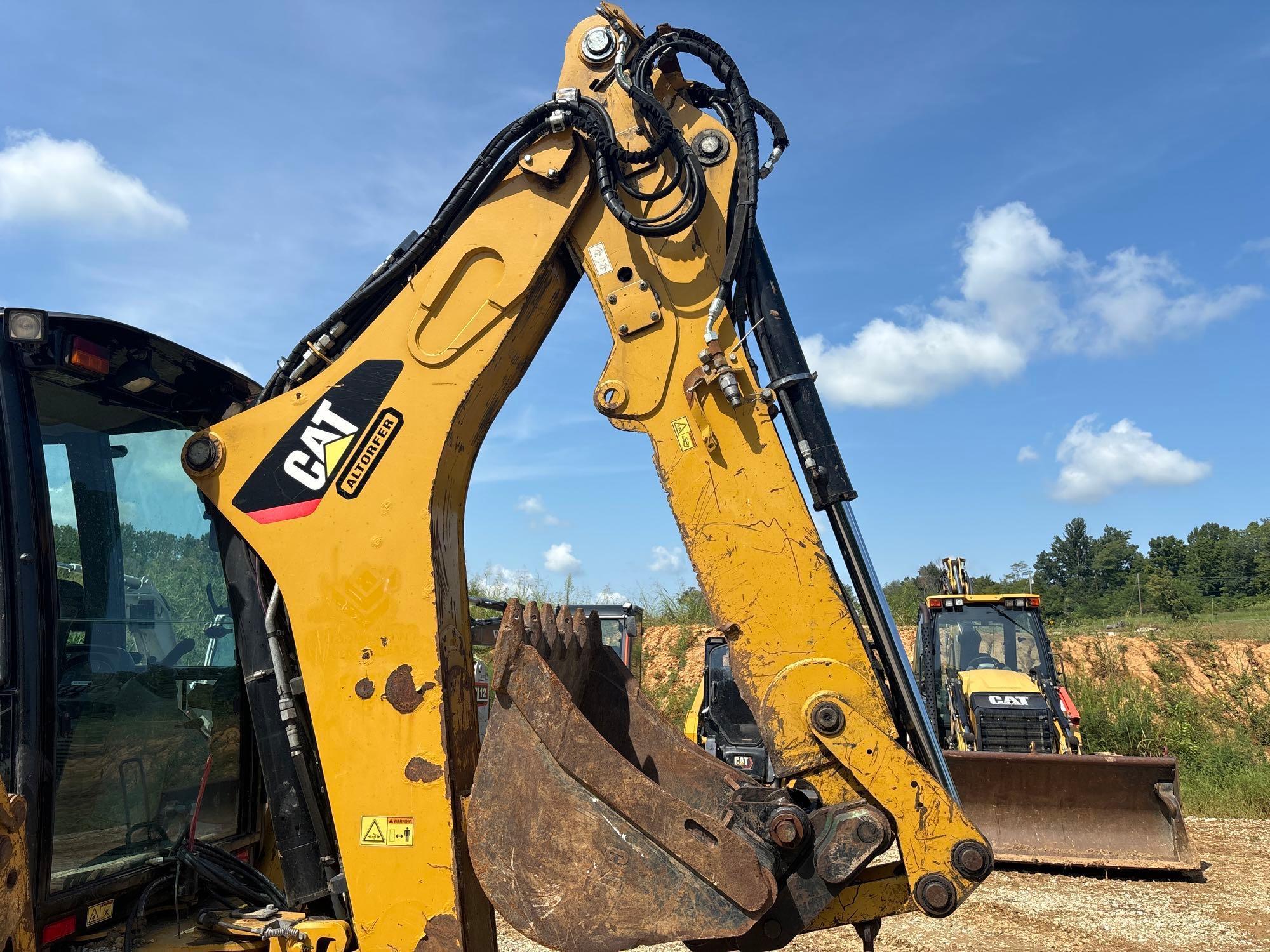 2013 Caterpillar 430F