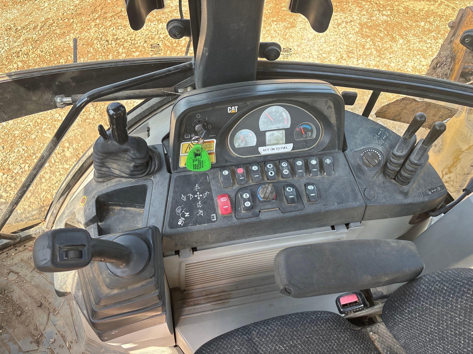 2013 Caterpillar 430F