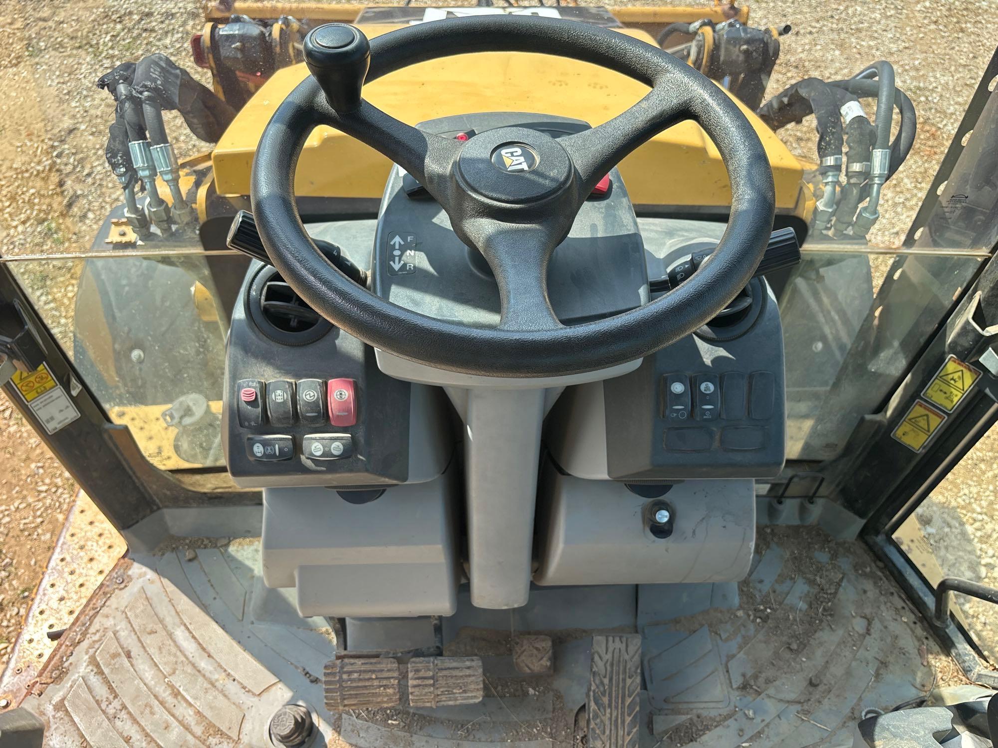 2013 Caterpillar 430F