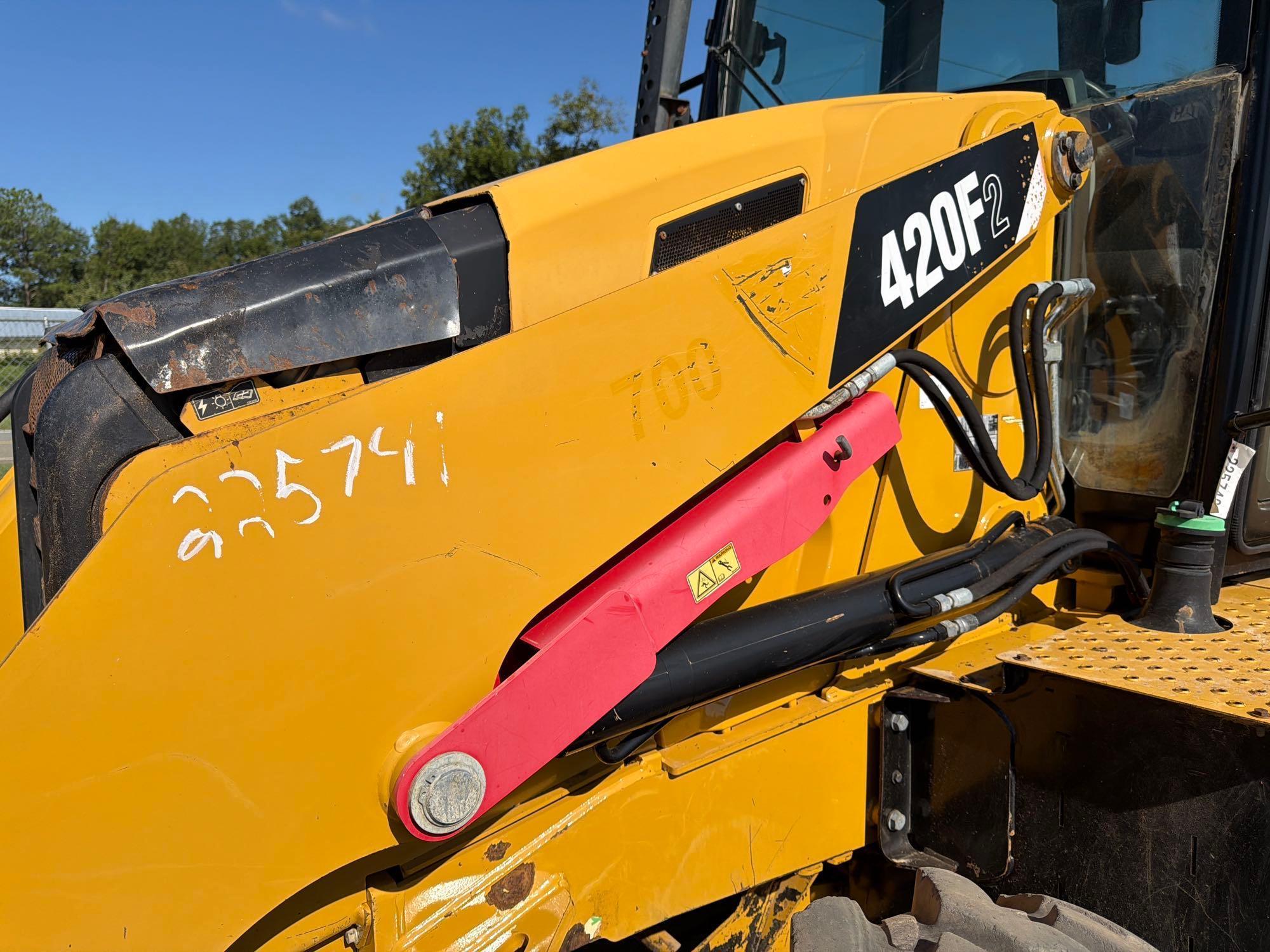 2016 Caterpillar 420F
