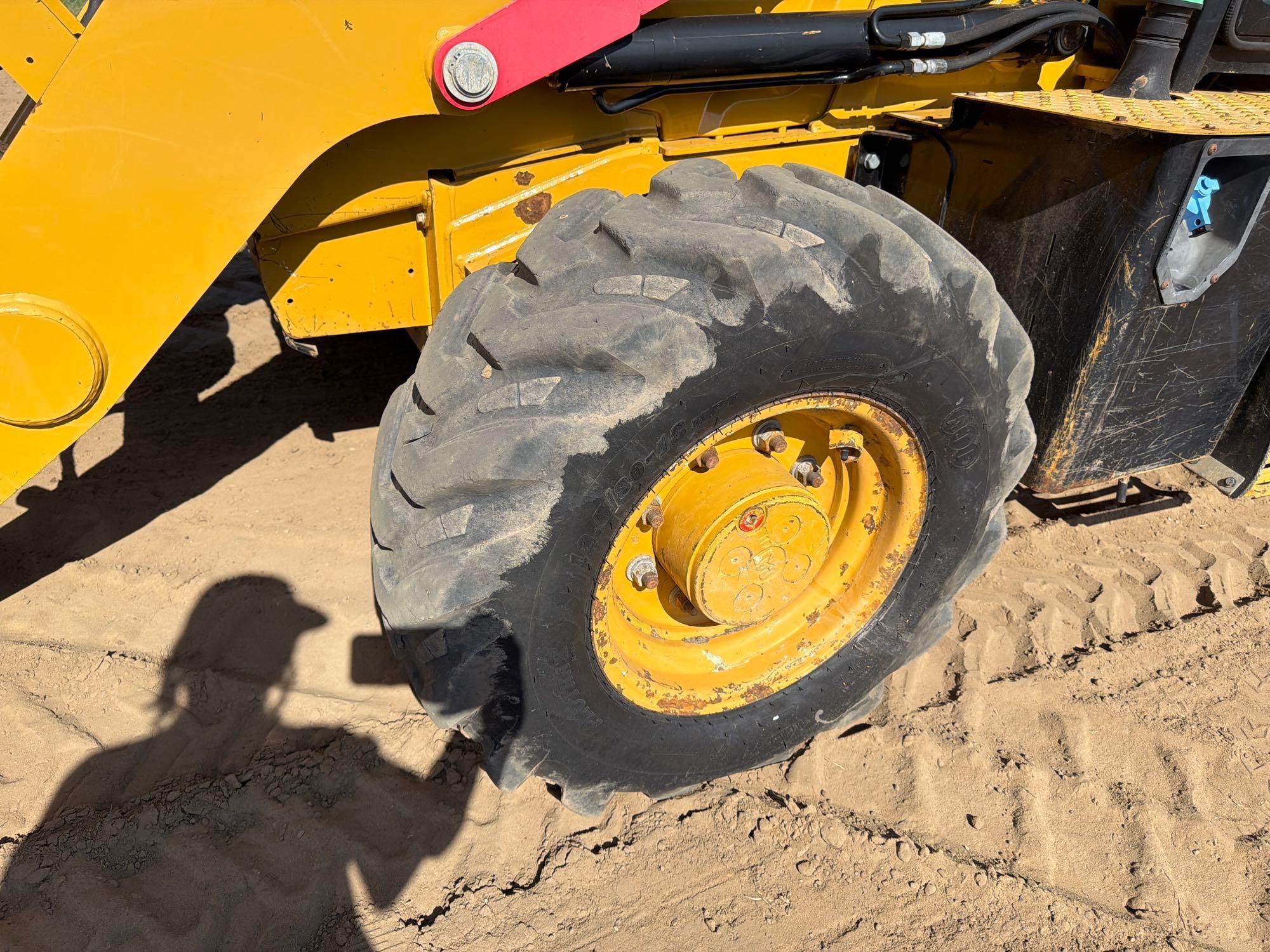 2016 Caterpillar 420F