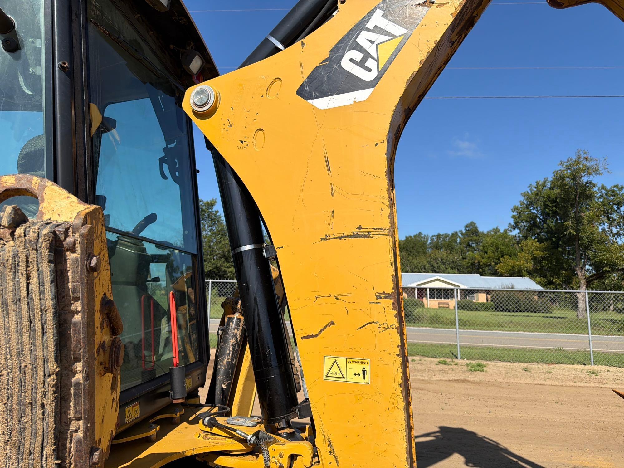 2016 Caterpillar 420F