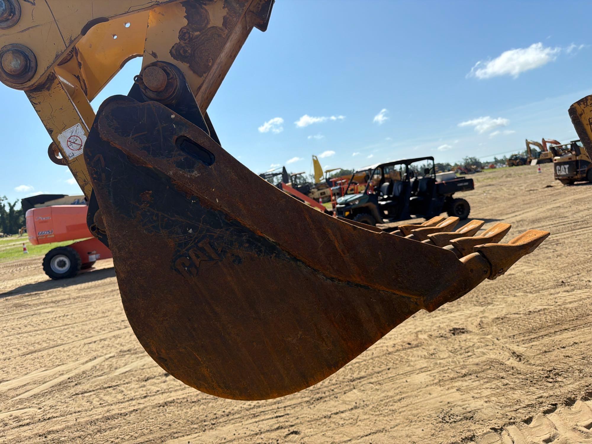 2016 Caterpillar 420F
