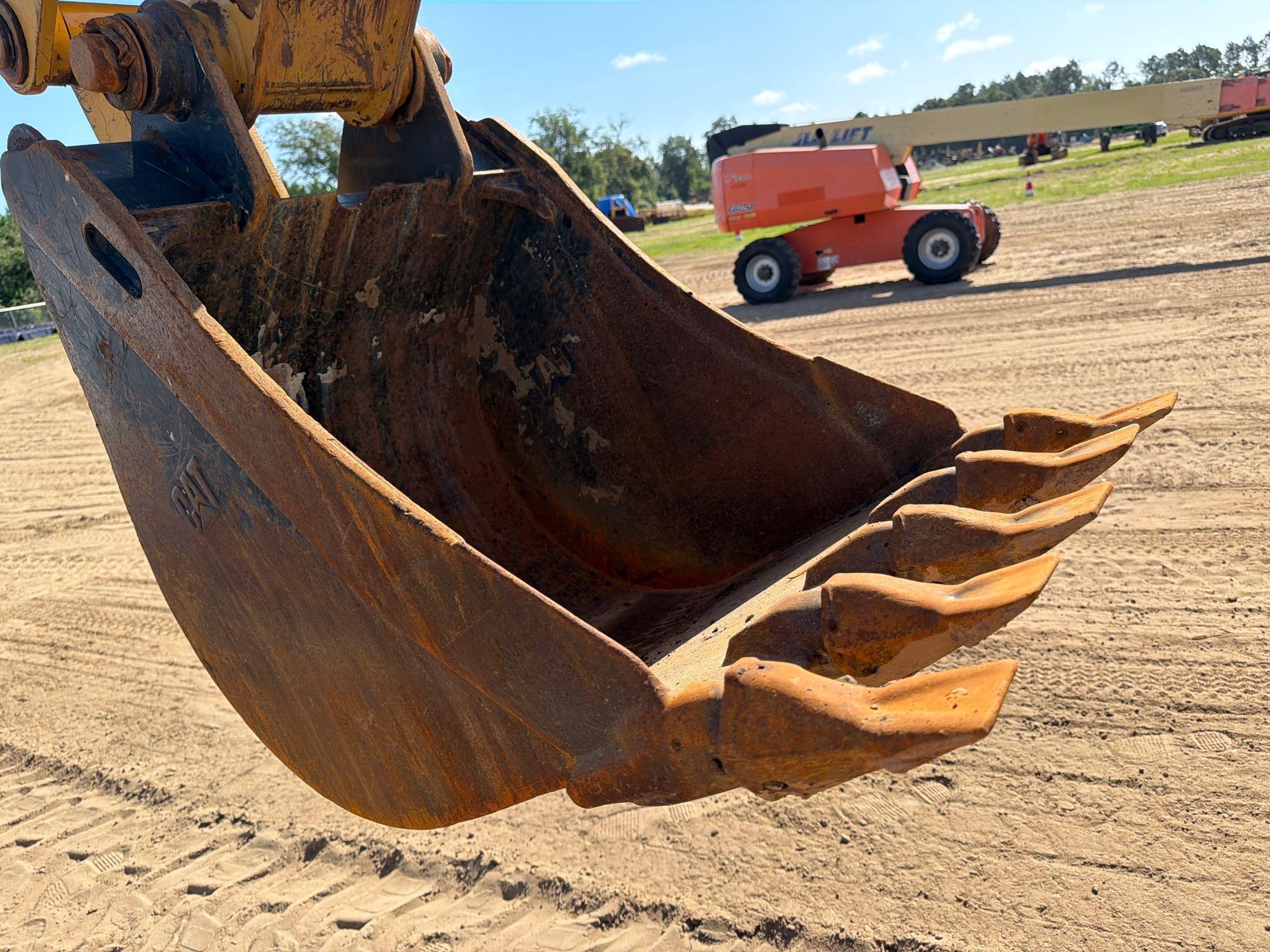 2016 Caterpillar 420F