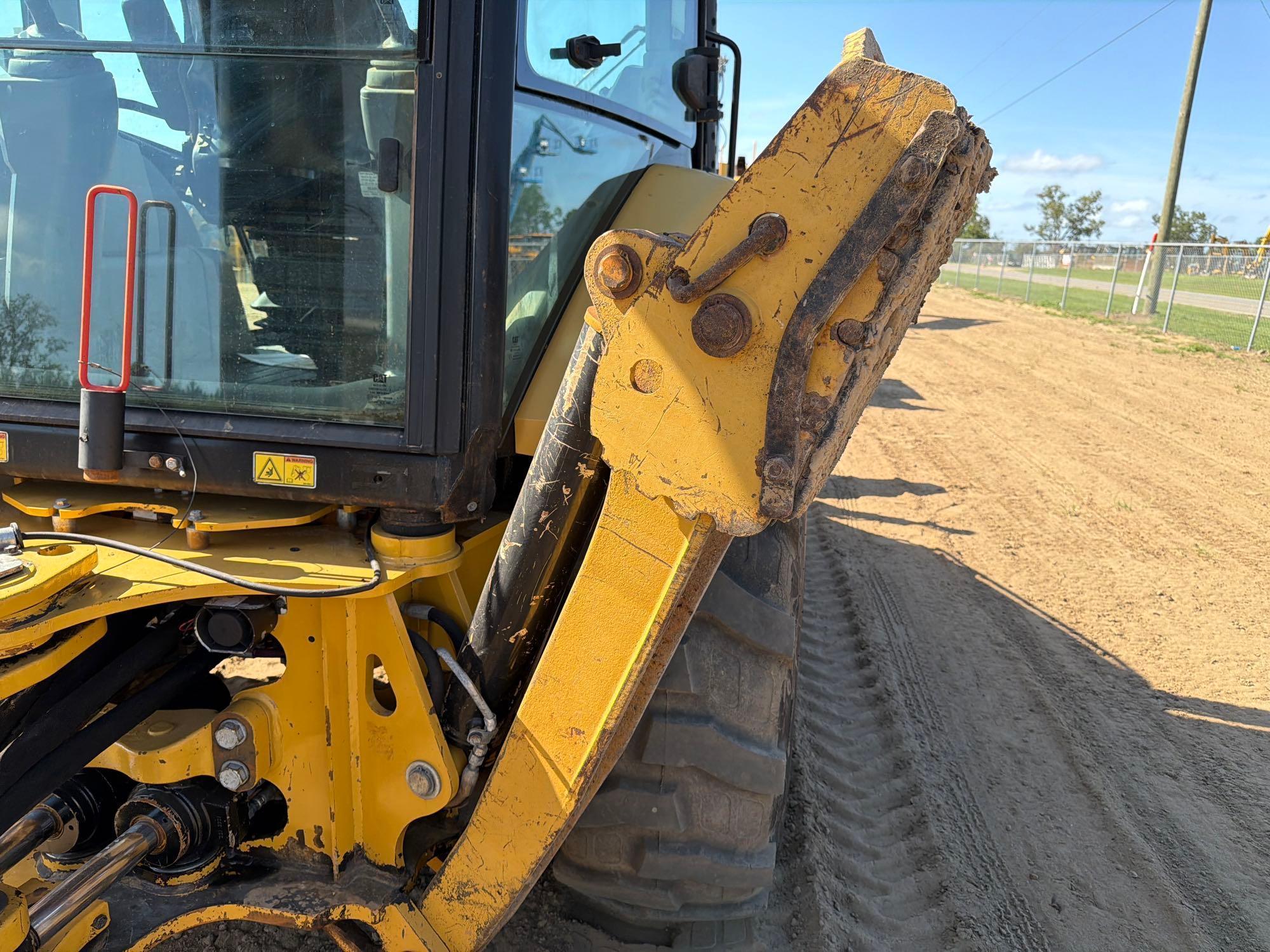 2016 Caterpillar 420F