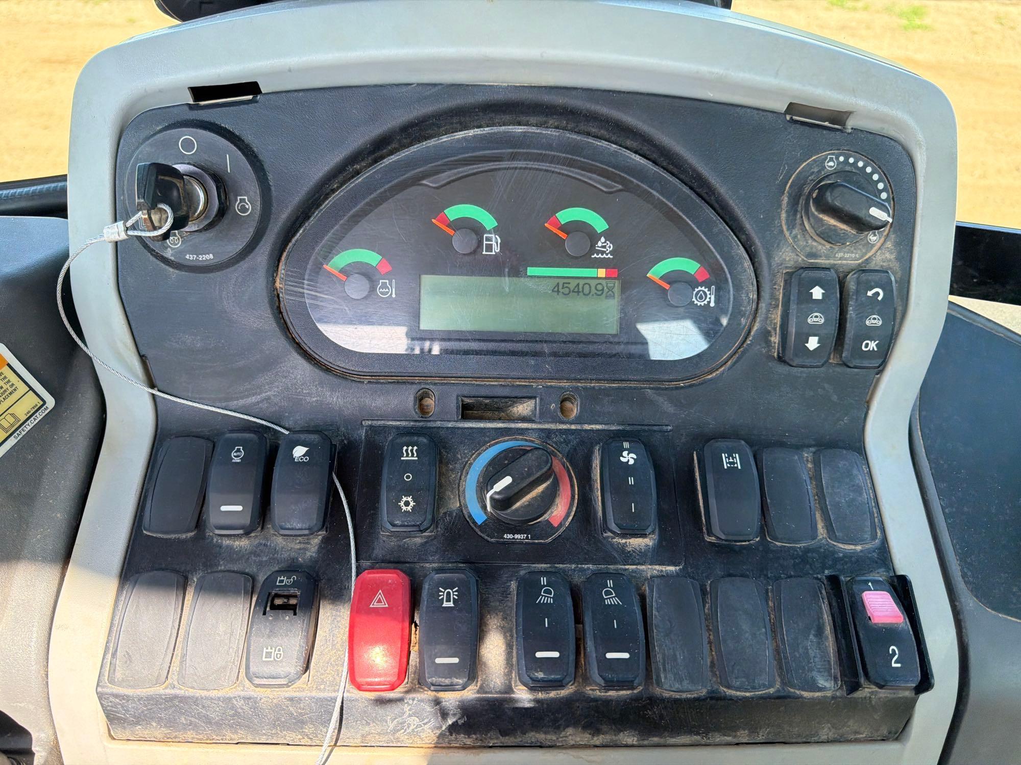 2016 Caterpillar 420F