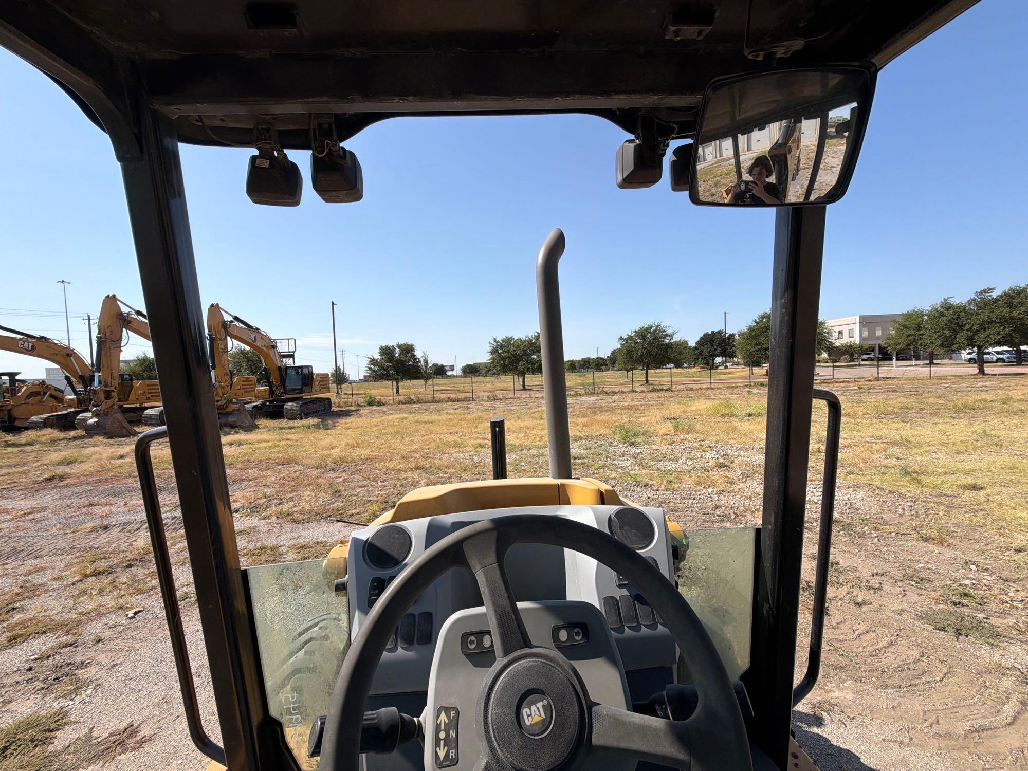 2021 Caterpillar 416