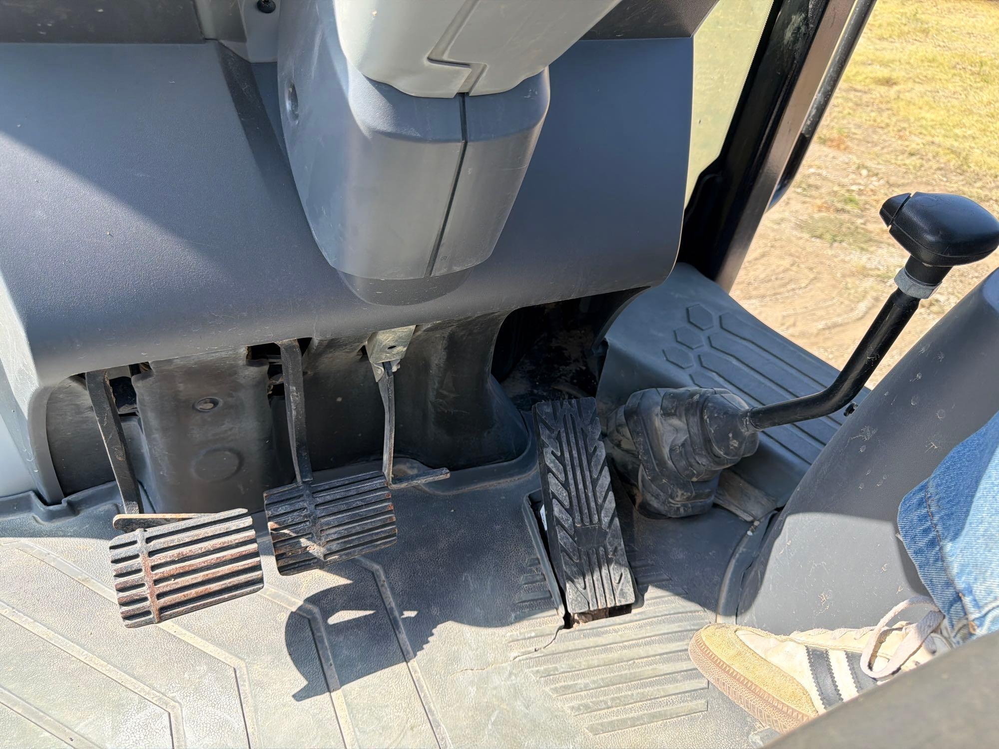 2021 Caterpillar 416