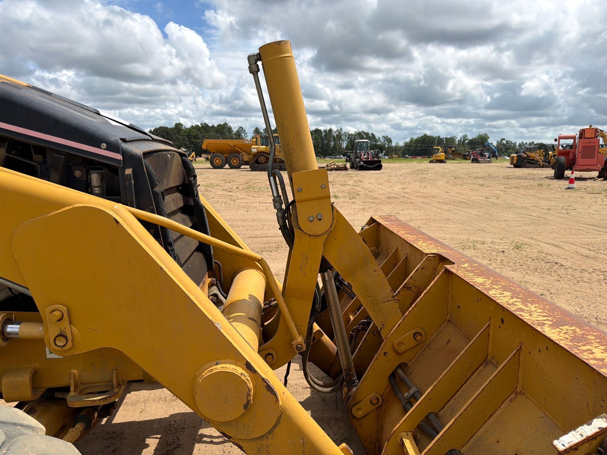 Caterpillar 420D