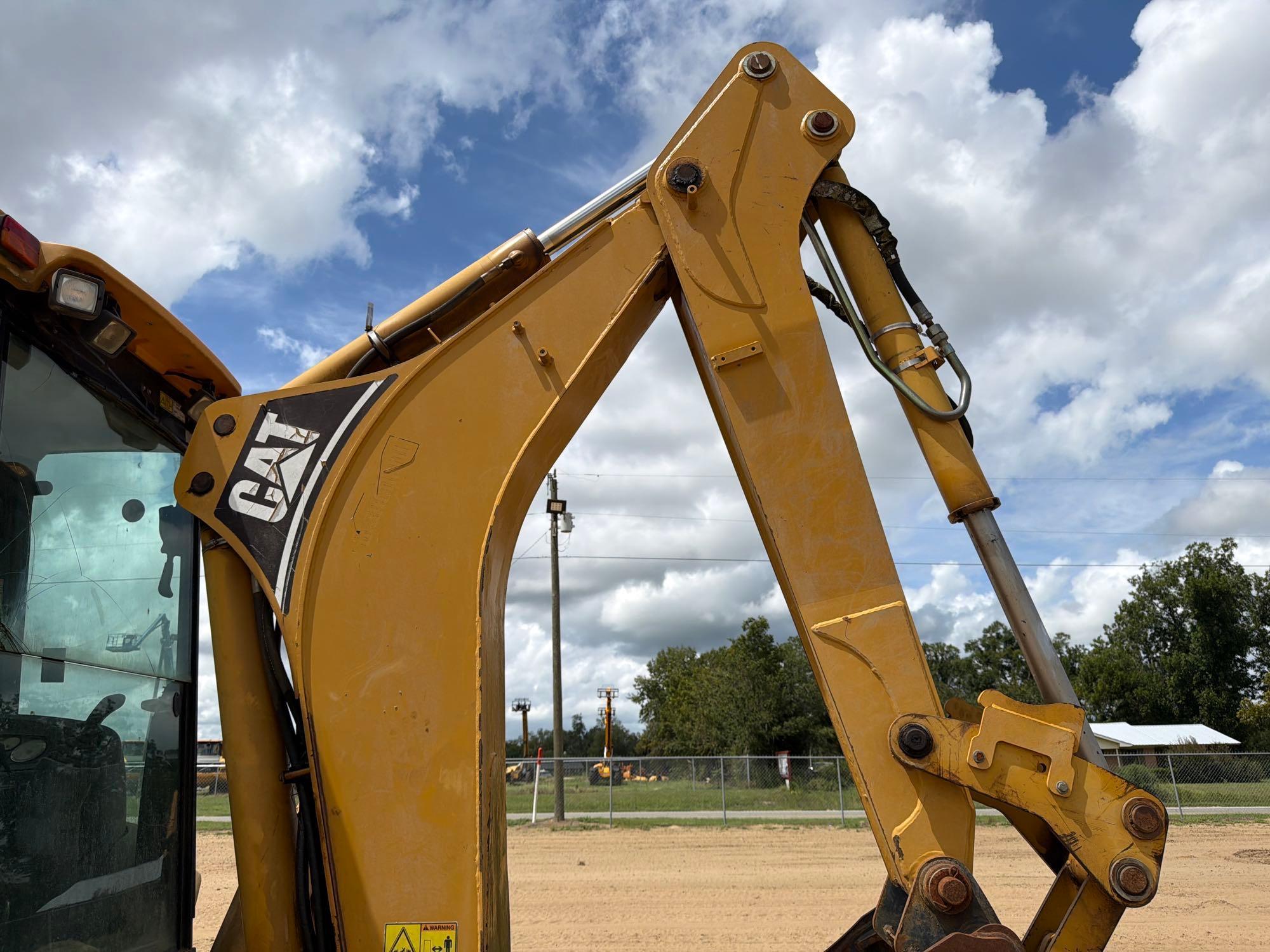 Caterpillar 420D