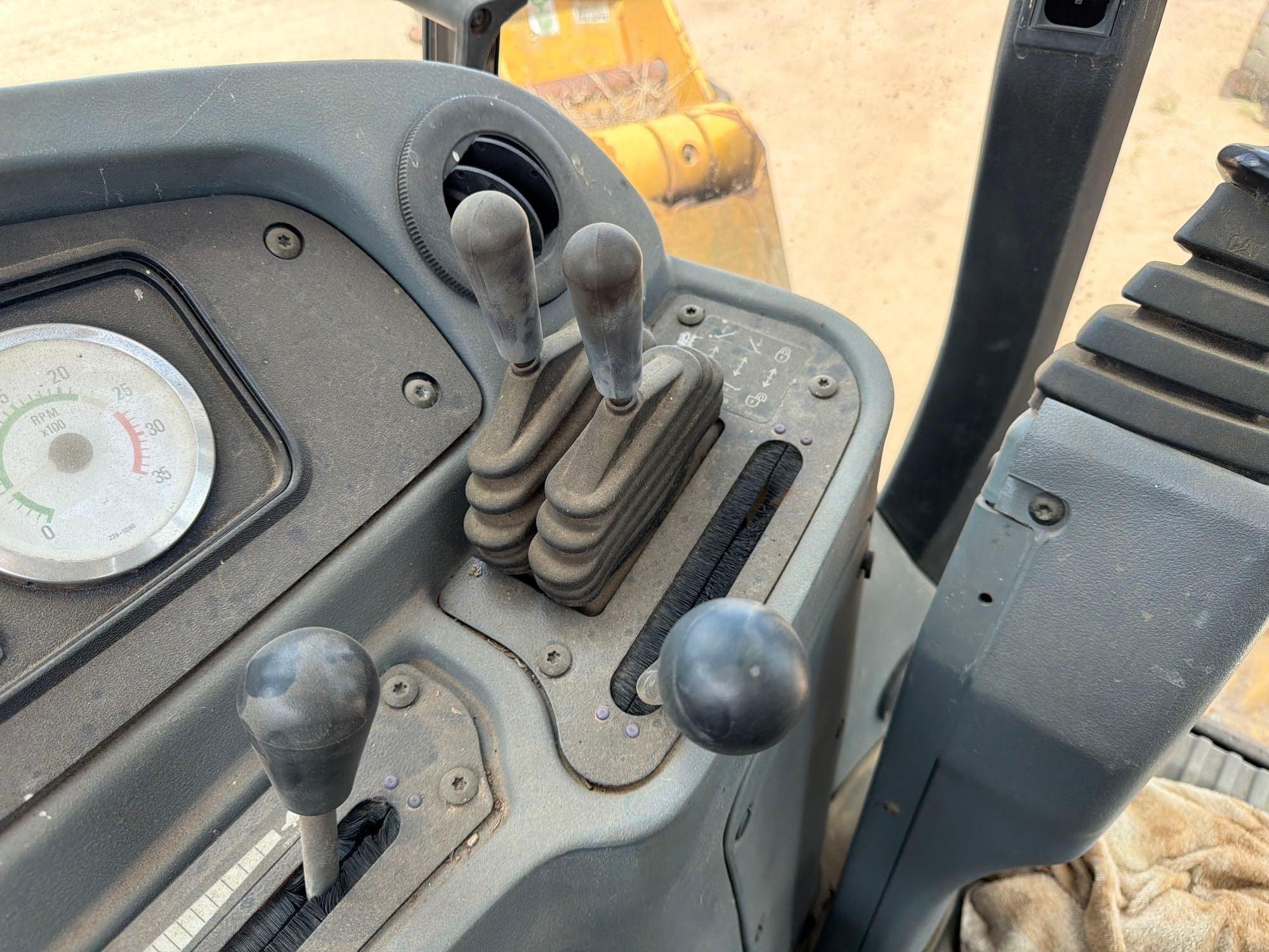 Caterpillar 420D