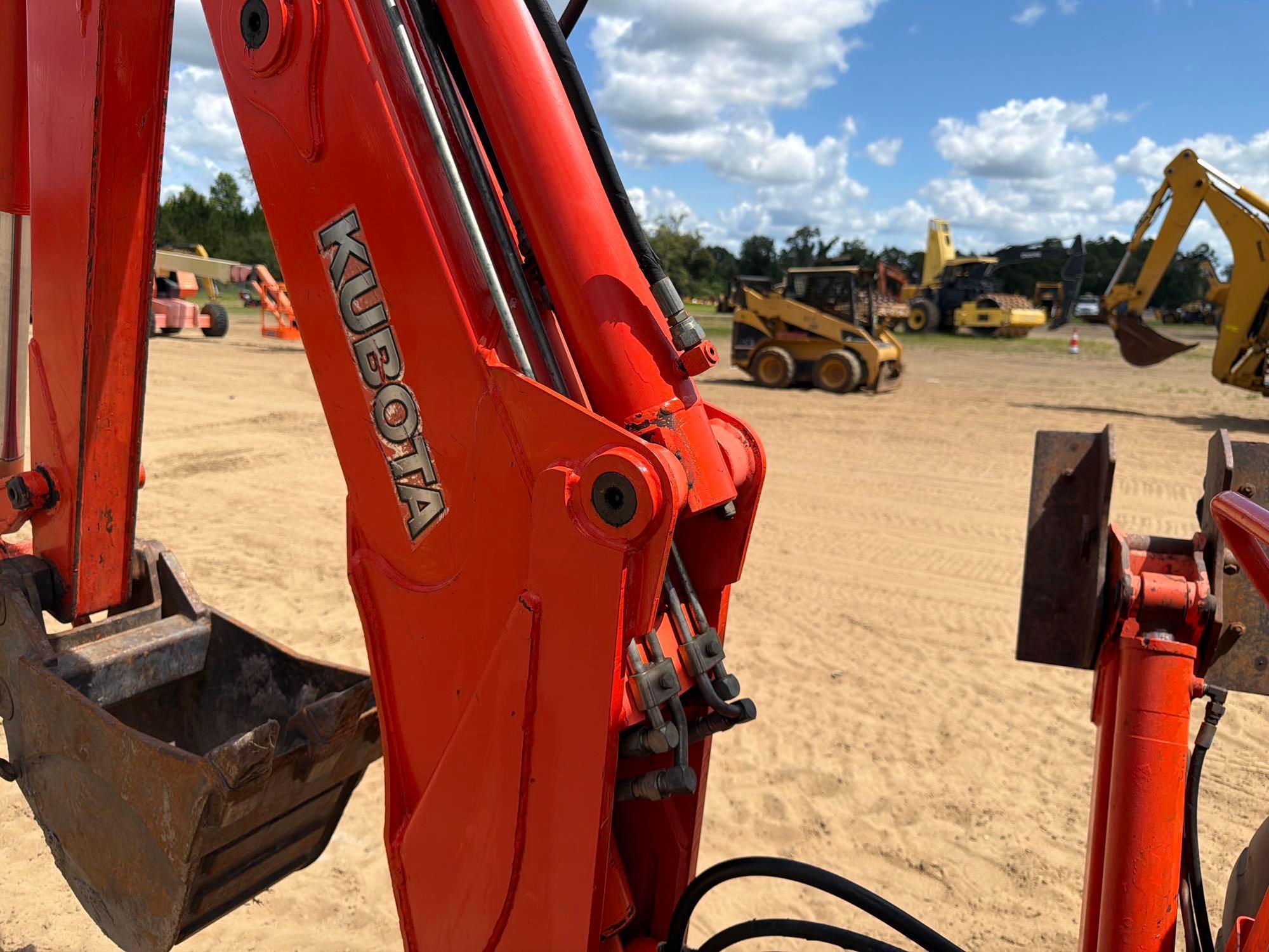 Kubota L48