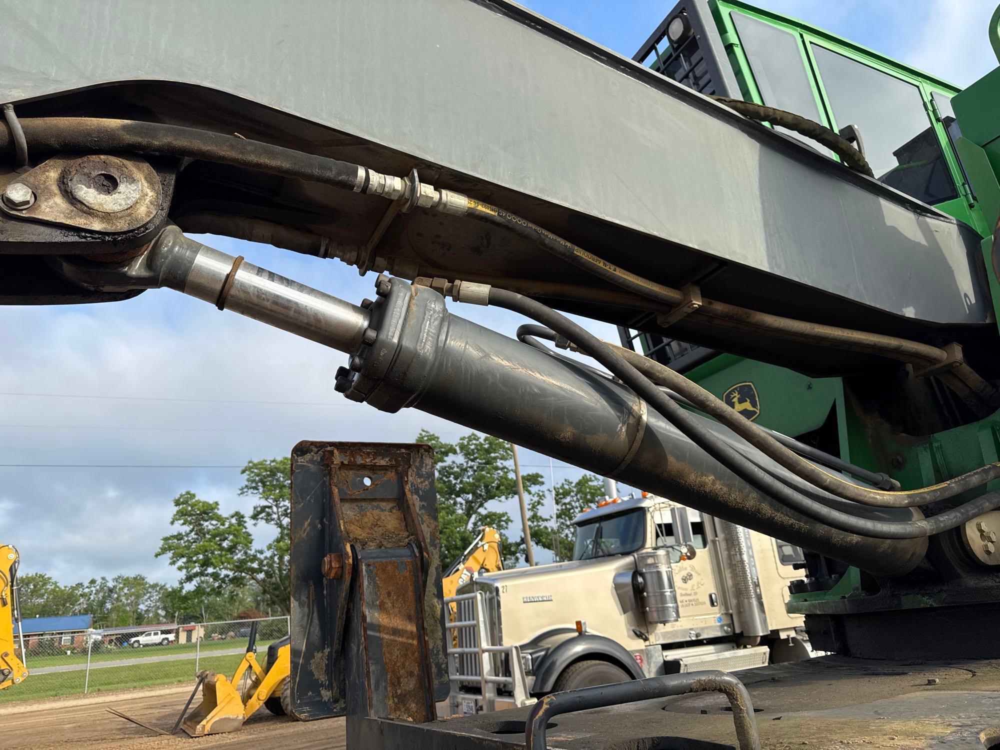 John Deere 437
