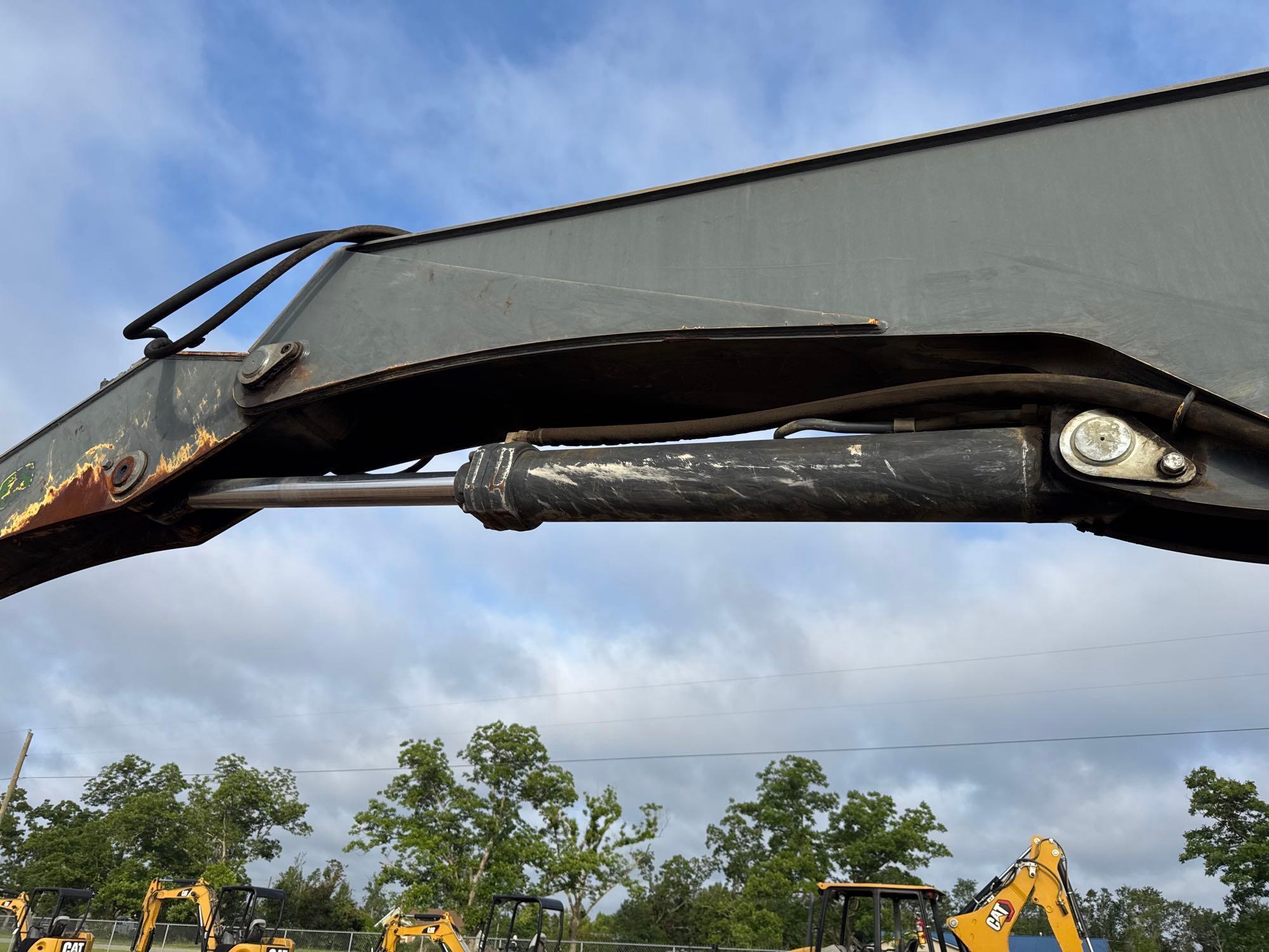 John Deere 437