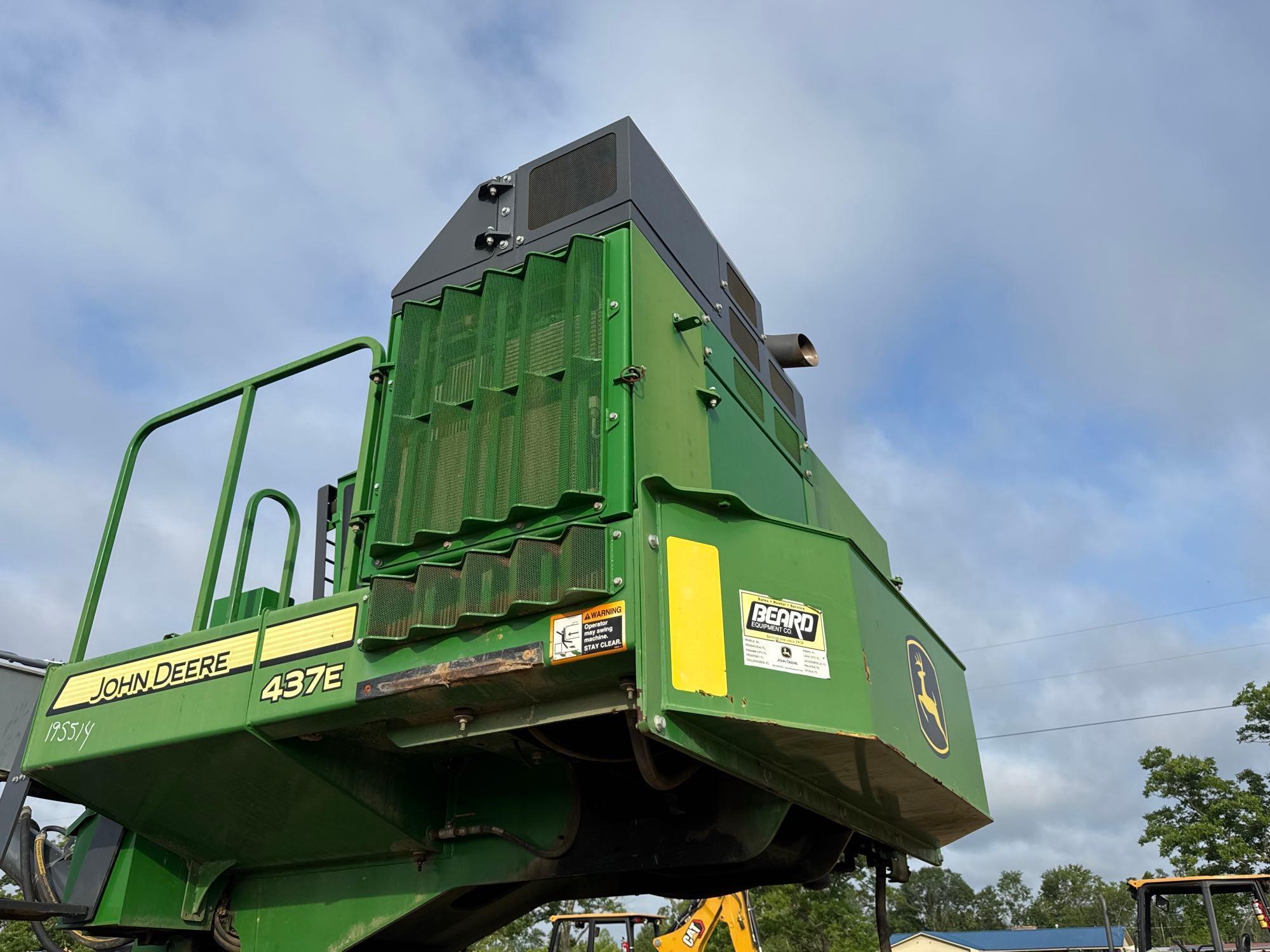 John Deere 437